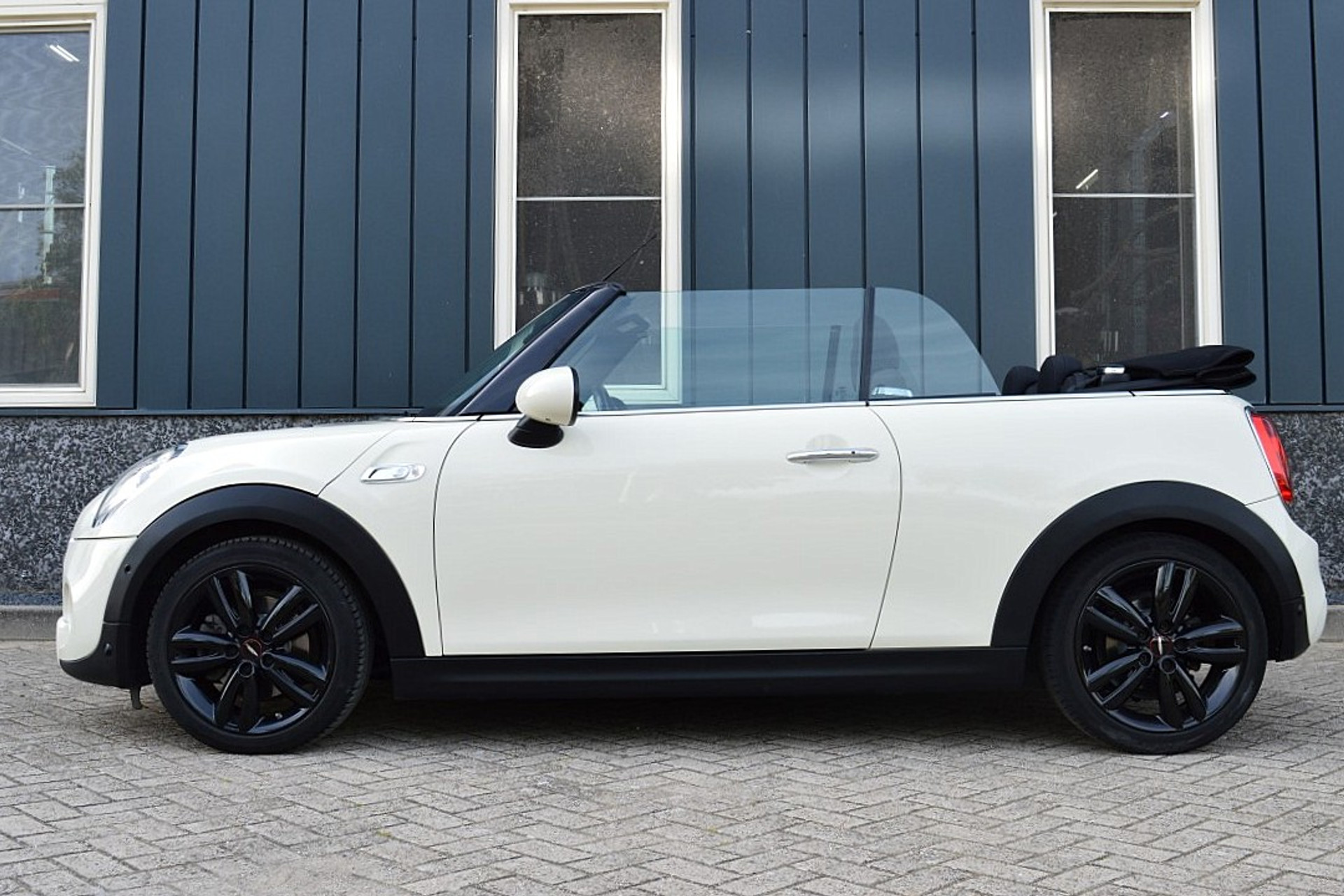 MINI Cabrio 2.0 Cooper S Chili 35086441-1.jpg | ABC Auto's
