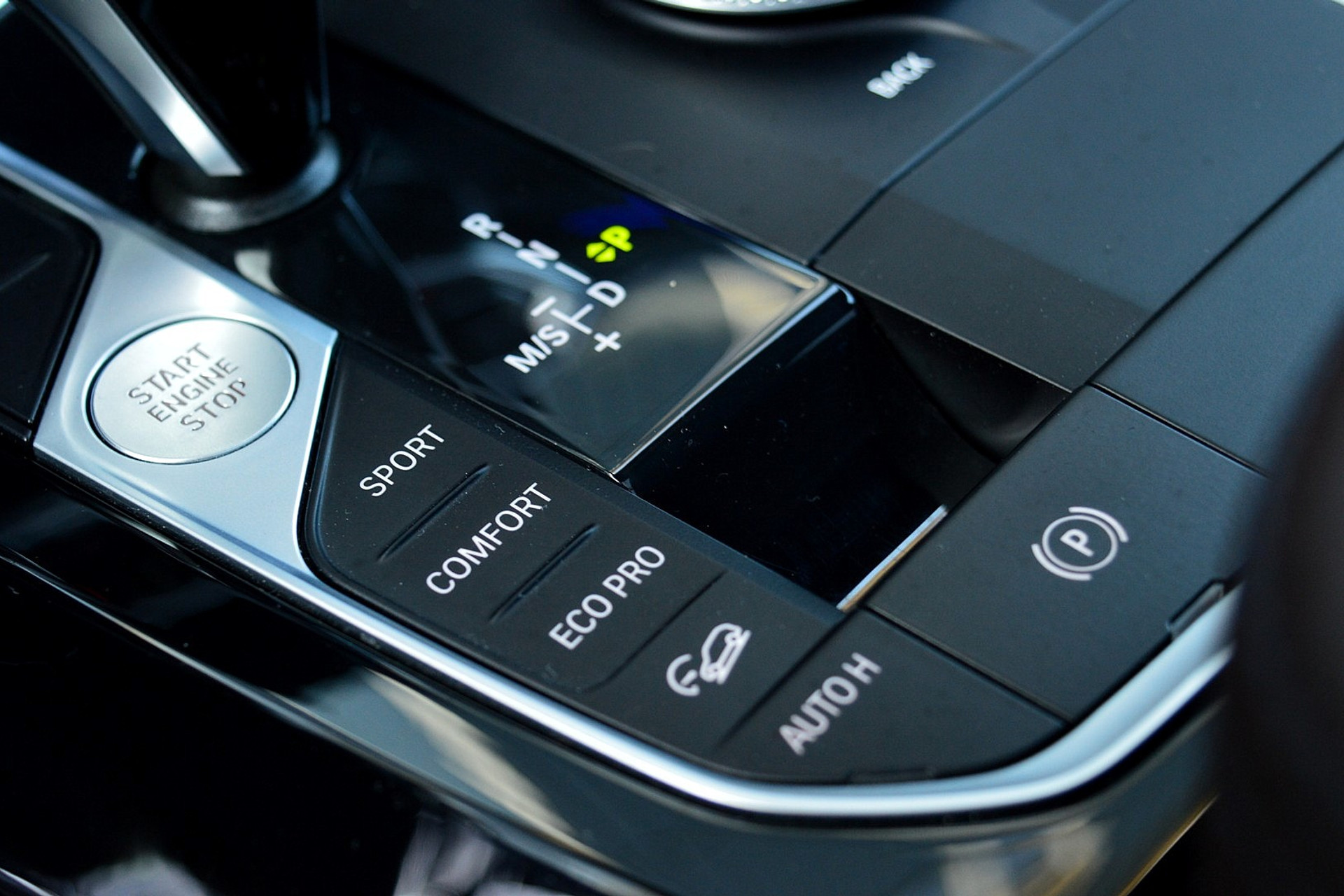 BMW X4 xDrive20i M-Sport Business Edition Plus 43551347-29.jpg | ABC Auto's