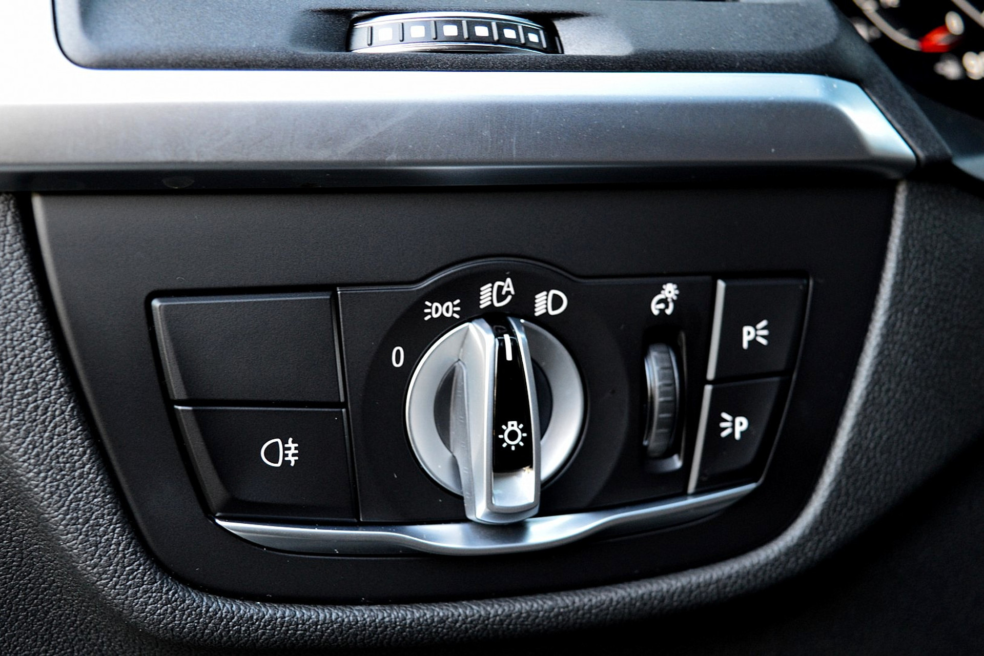 BMW X4 xDrive20i M-Sport Business Edition Plus 43551347-31.jpg | ABC Auto's