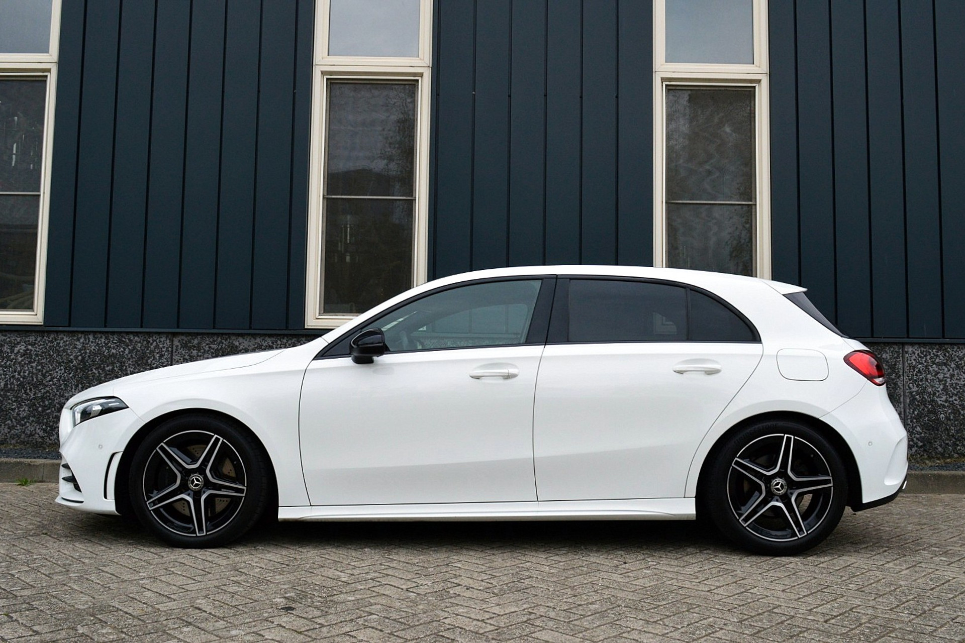 Mercedes-Benz A-Klasse 250 AMG-Line 44382509-1.jpg | ABC Auto's