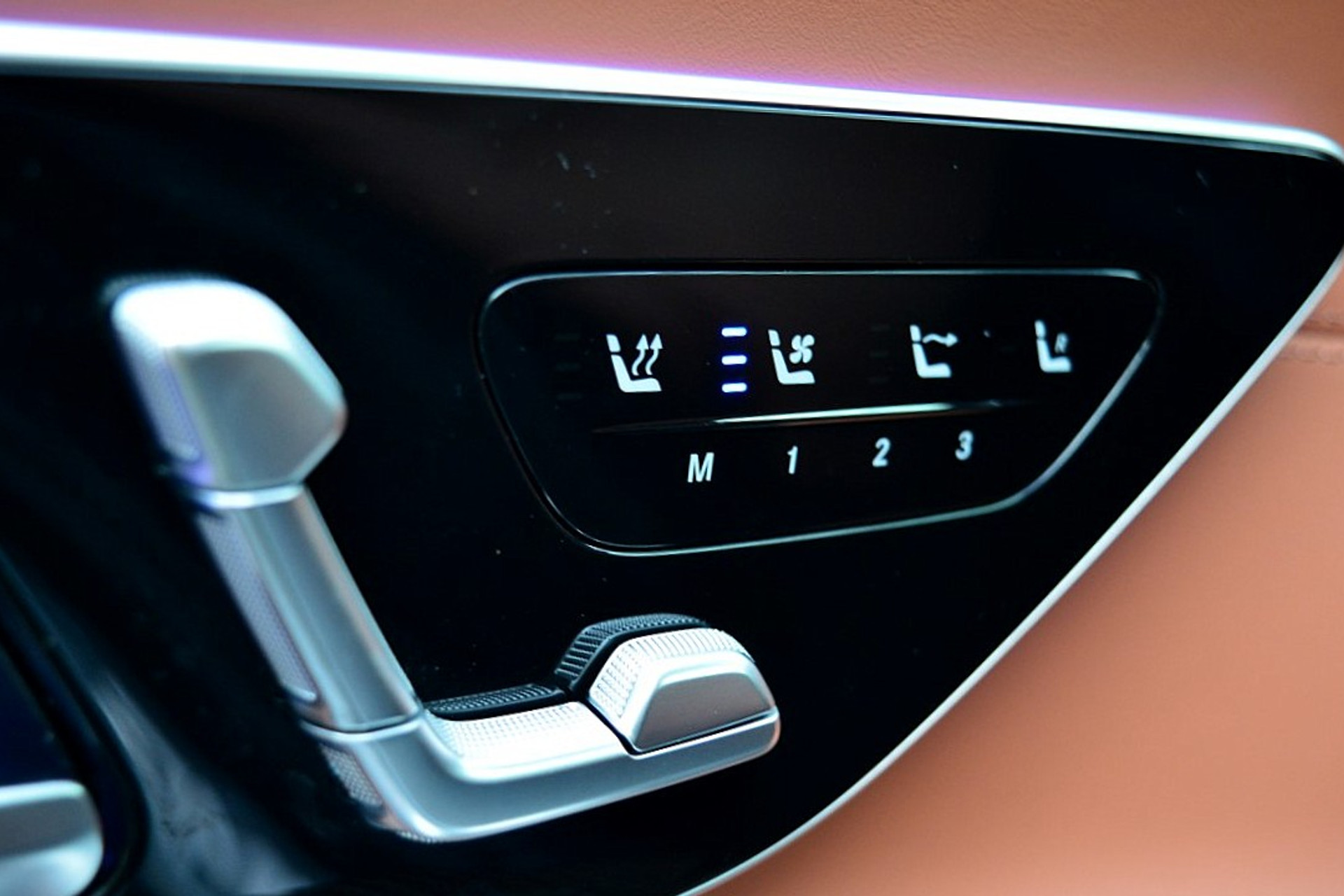 Mercedes-Benz SL-Klasse Roadster 63 4MATIC+ 45357459-26.jpg | ABC Auto's