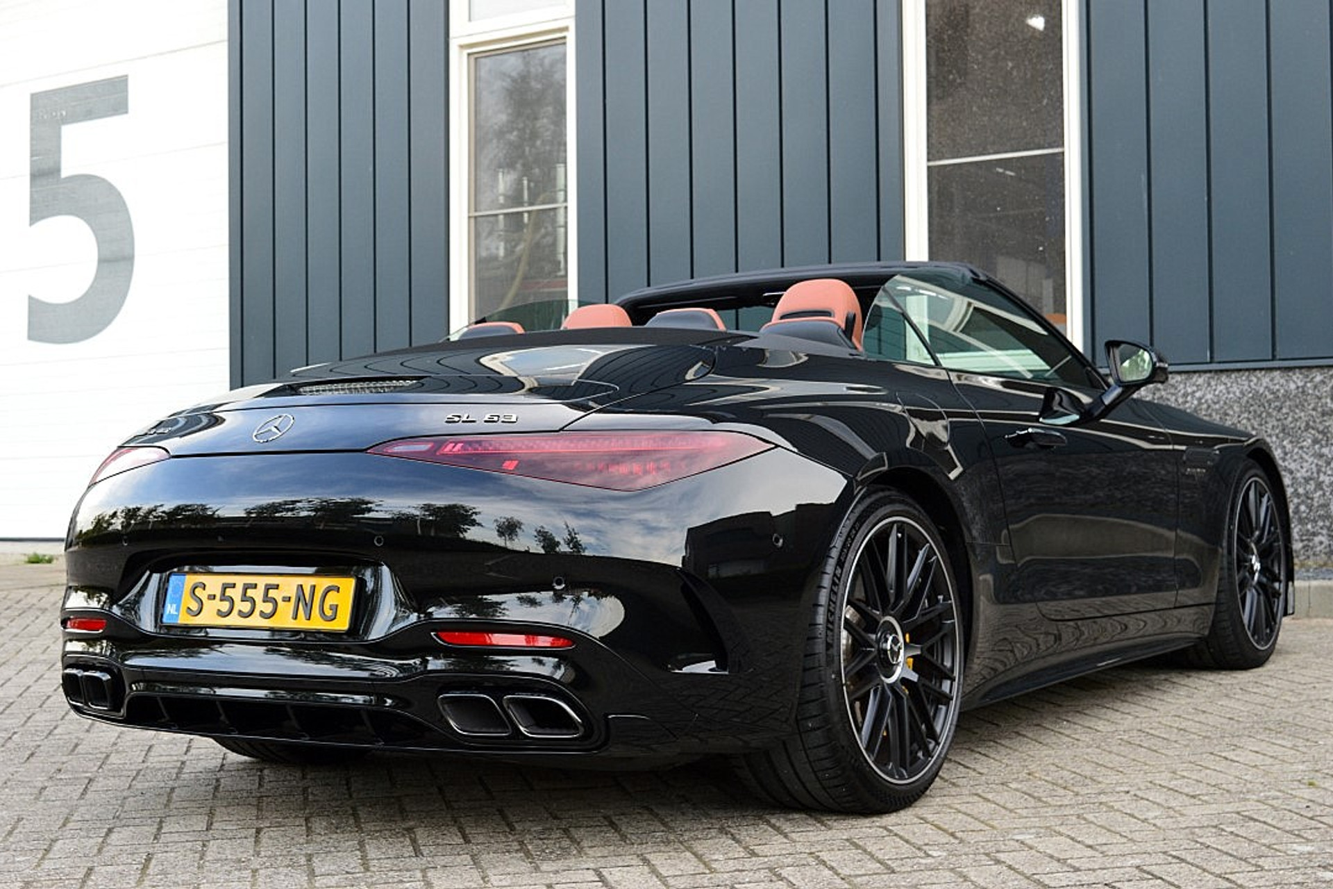 Mercedes-Benz SL-Klasse Roadster 63 4MATIC+ 45357459-5.jpg | ABC Auto's