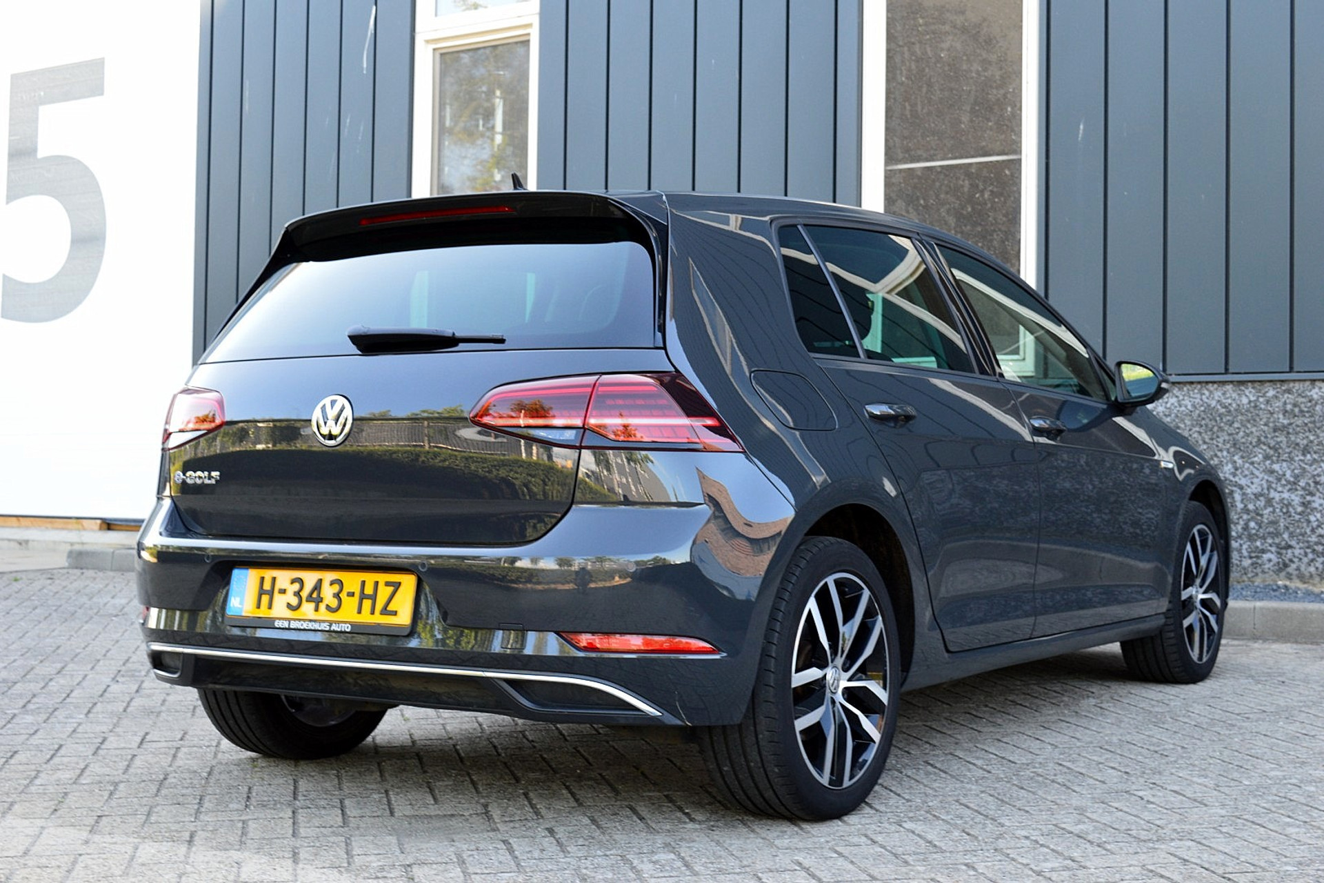 Volkswagen e-Golf E-DITION 46160745-4.jpg | ABC Auto's