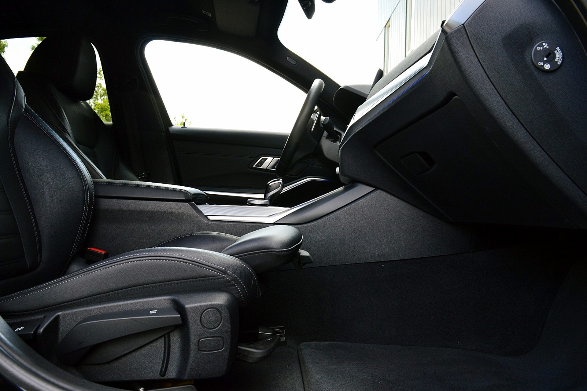 BMW 3-serie 320i M-Sport Business Edition Plus 46278382-14.jpg | ABC Auto's