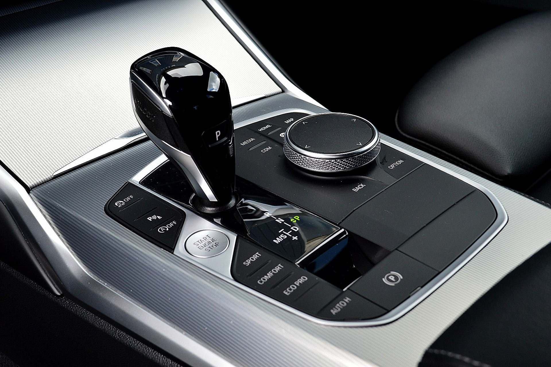 BMW 3-serie 320i M-Sport Business Edition Plus 46278382-27.jpg | ABC Auto's