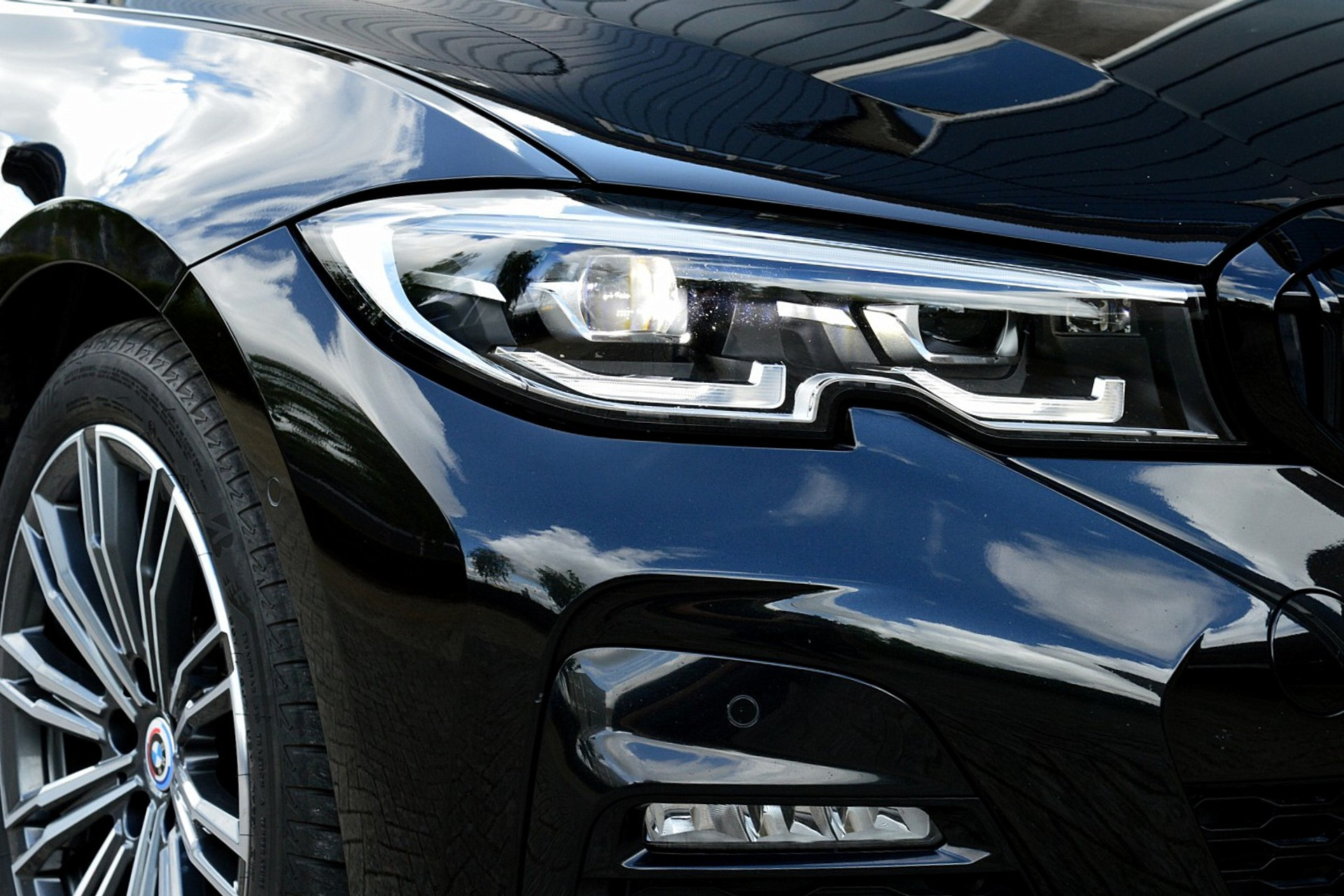 BMW 3-serie 320i M-Sport Business Edition Plus 46278382-6.jpg | ABC Auto's