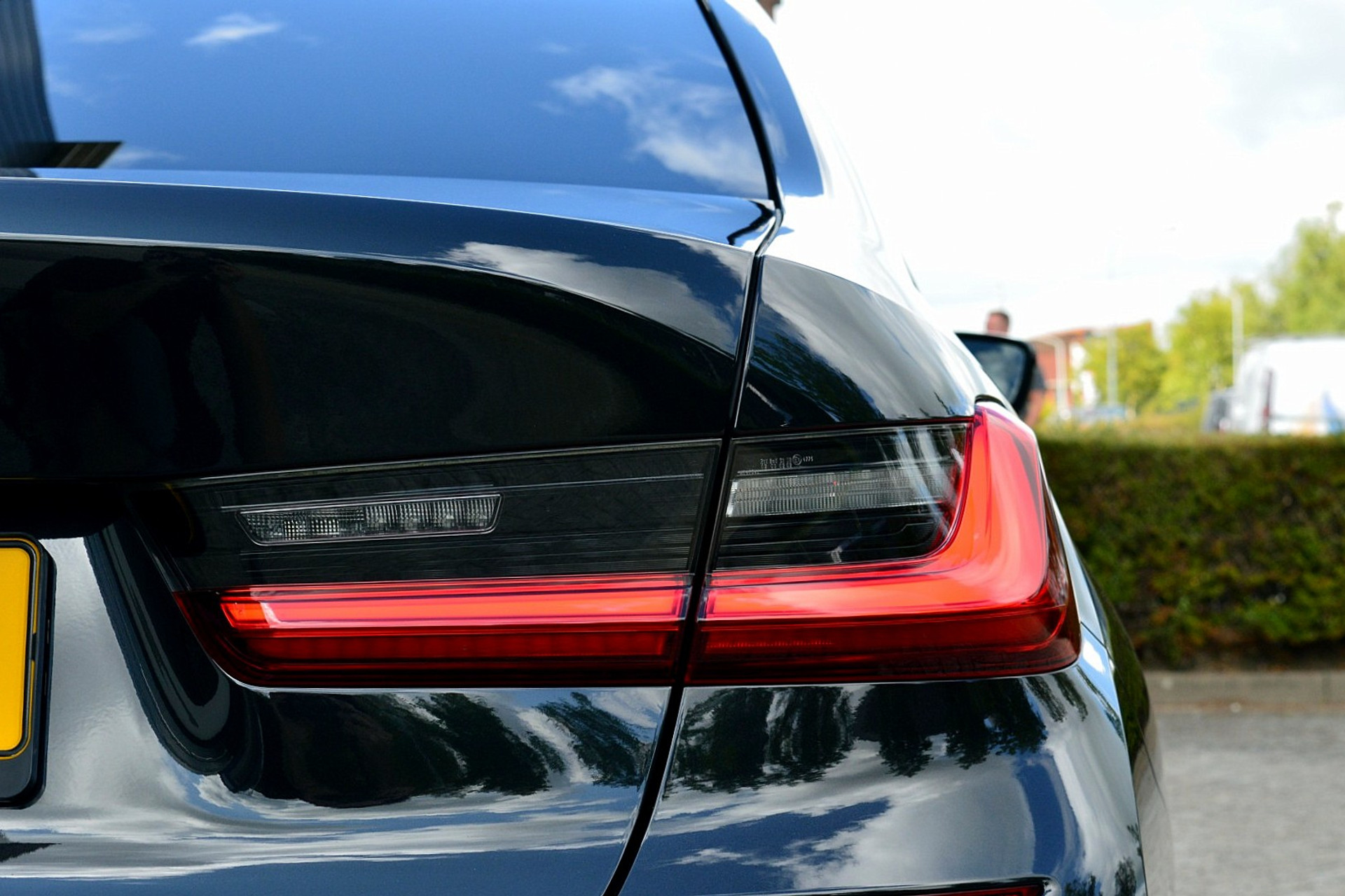 BMW 3-serie 320i M-Sport Business Edition Plus 46278382-7.jpg | ABC Auto's