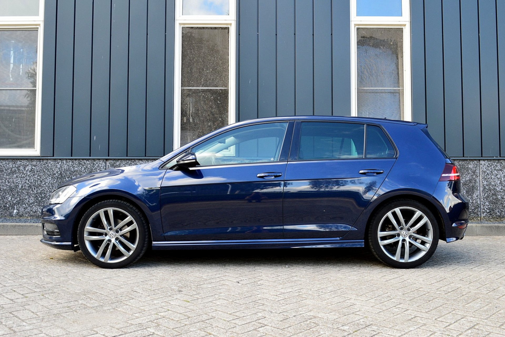 Volkswagen Golf 1.4 TSI ACT Business Edition R Connected 46500053-1.jpg | ABC Auto's