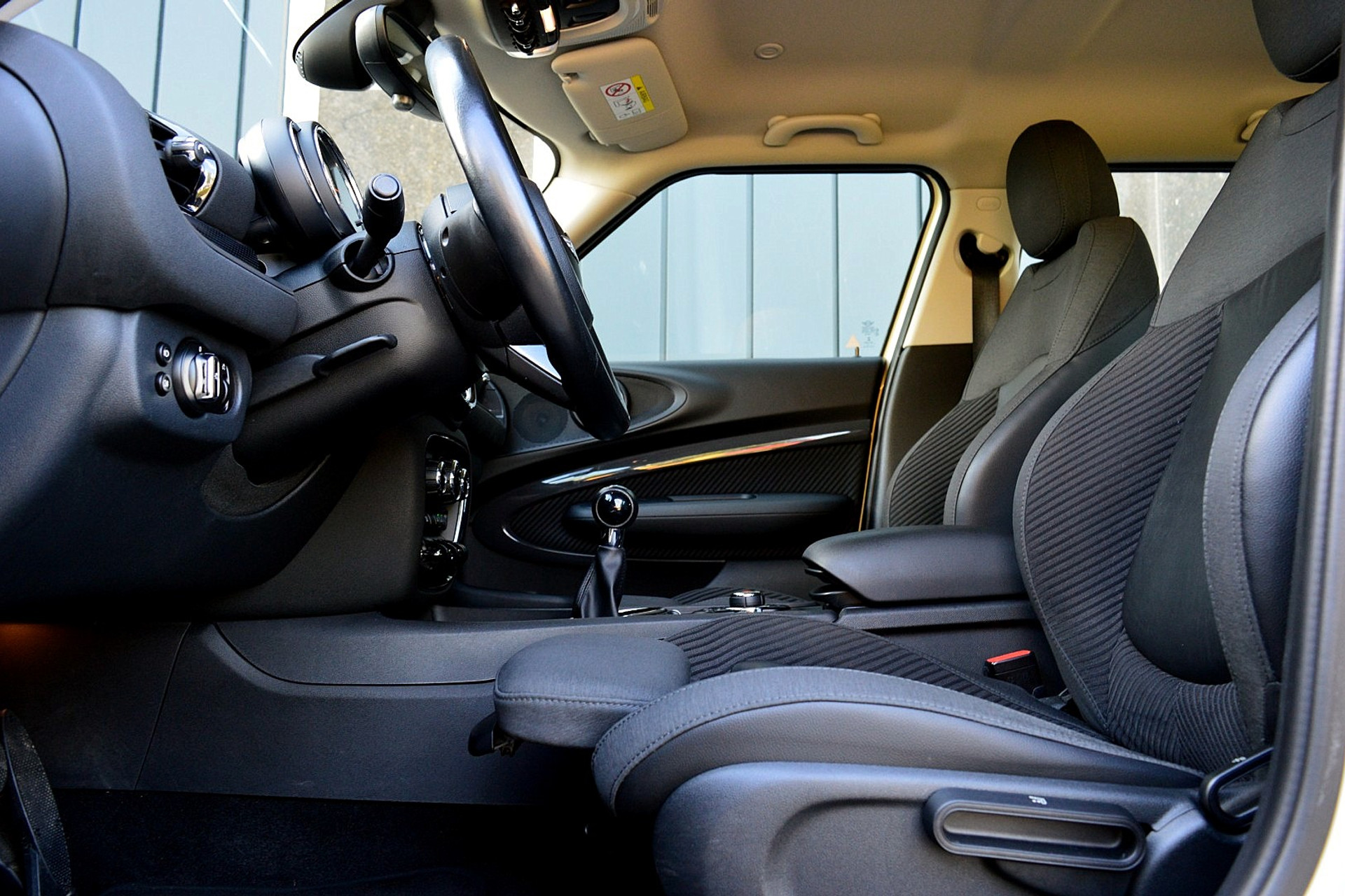 MINI Clubman 2.0 Cooper S Chili Serious Business 46500190-10.jpg | ABC Auto's