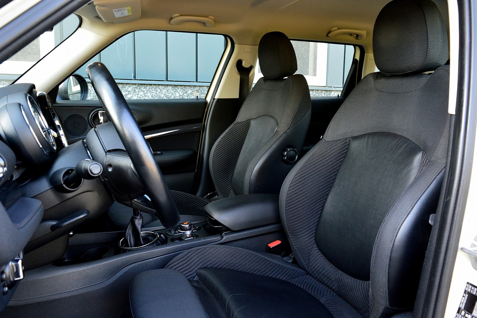 MINI Clubman 2.0 Cooper S Chili Serious Business 46500190-11.jpg | ABC Auto's