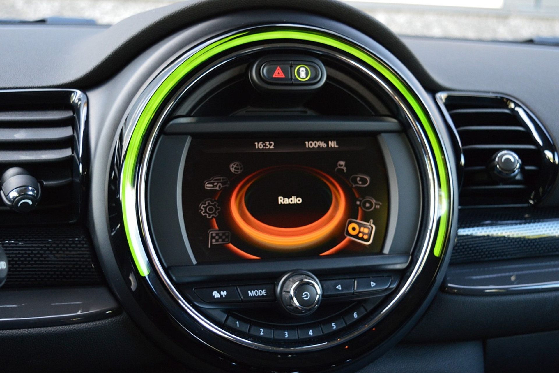 MINI Clubman 2.0 Cooper S Chili Serious Business 46500190-17.jpg | ABC Auto's