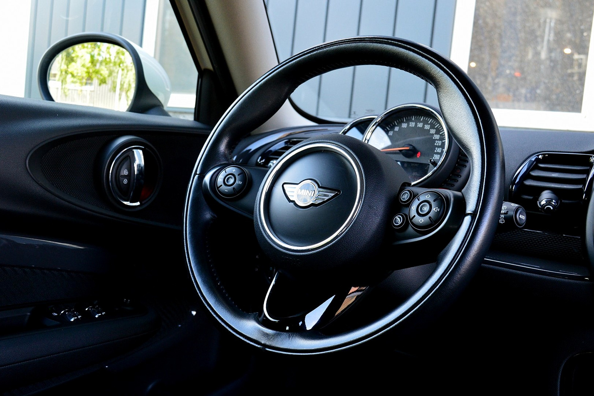 MINI Clubman 2.0 Cooper S Chili Serious Business 46500190-30.jpg | ABC Auto's