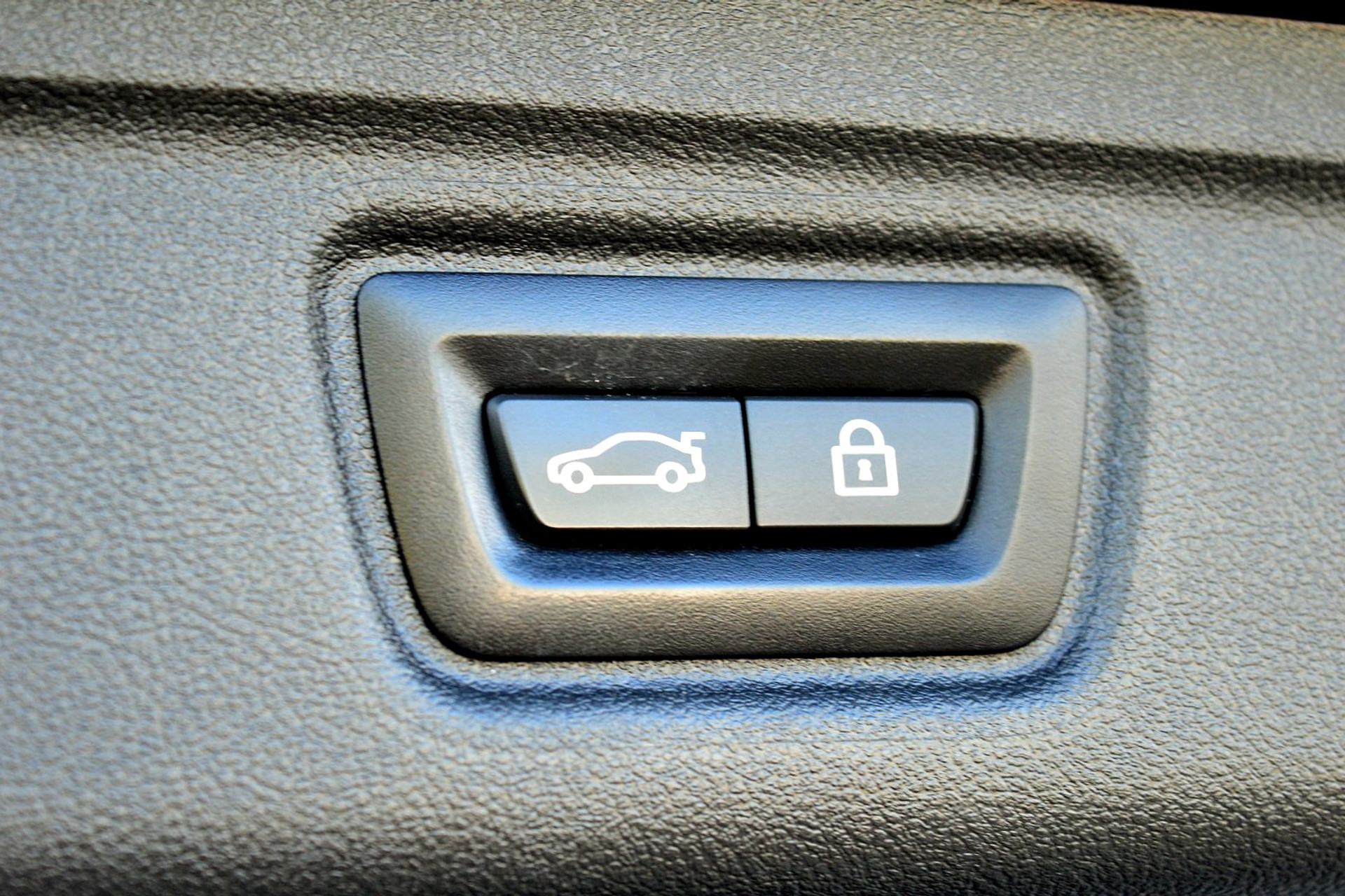 BMW 3 Serie Touring 330e xDrive M-Sport 46628654-10.jpg | ABC Auto's