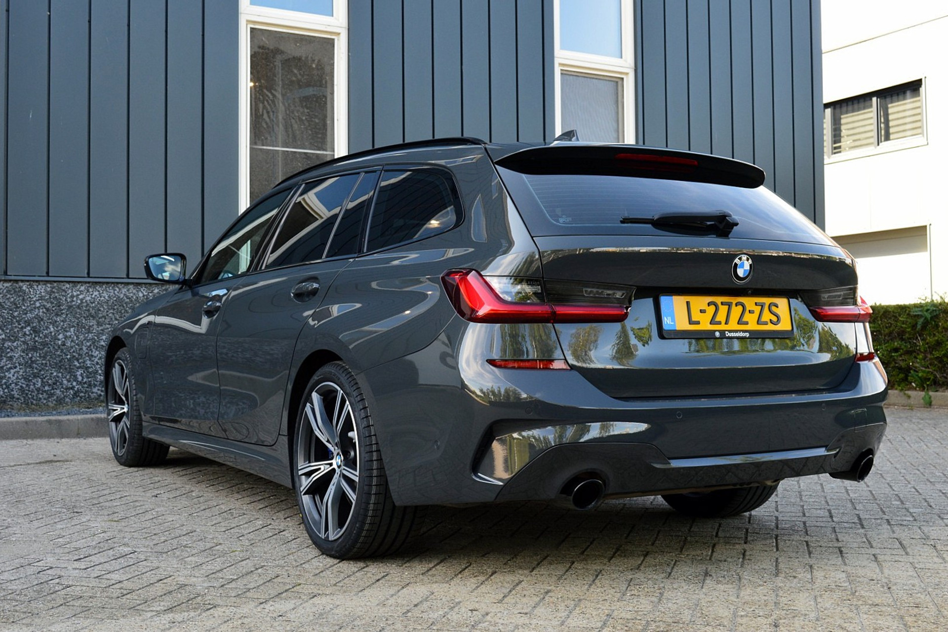 BMW 3 Serie Touring 330e xDrive M-Sport 46628654-2.jpg | ABC Auto's