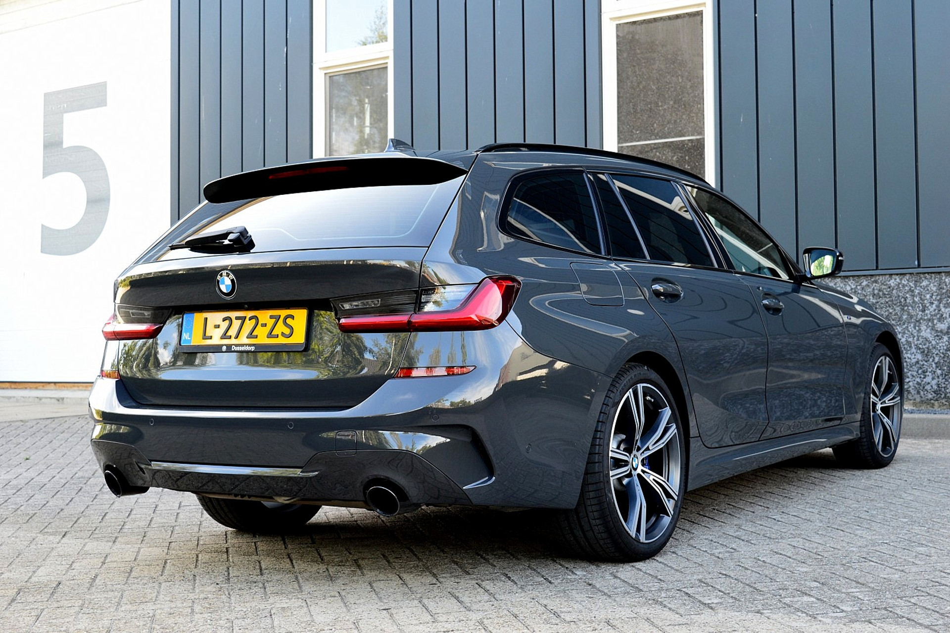 BMW 3 Serie Touring 330e xDrive M-Sport 46628654-4.jpg | ABC Auto's