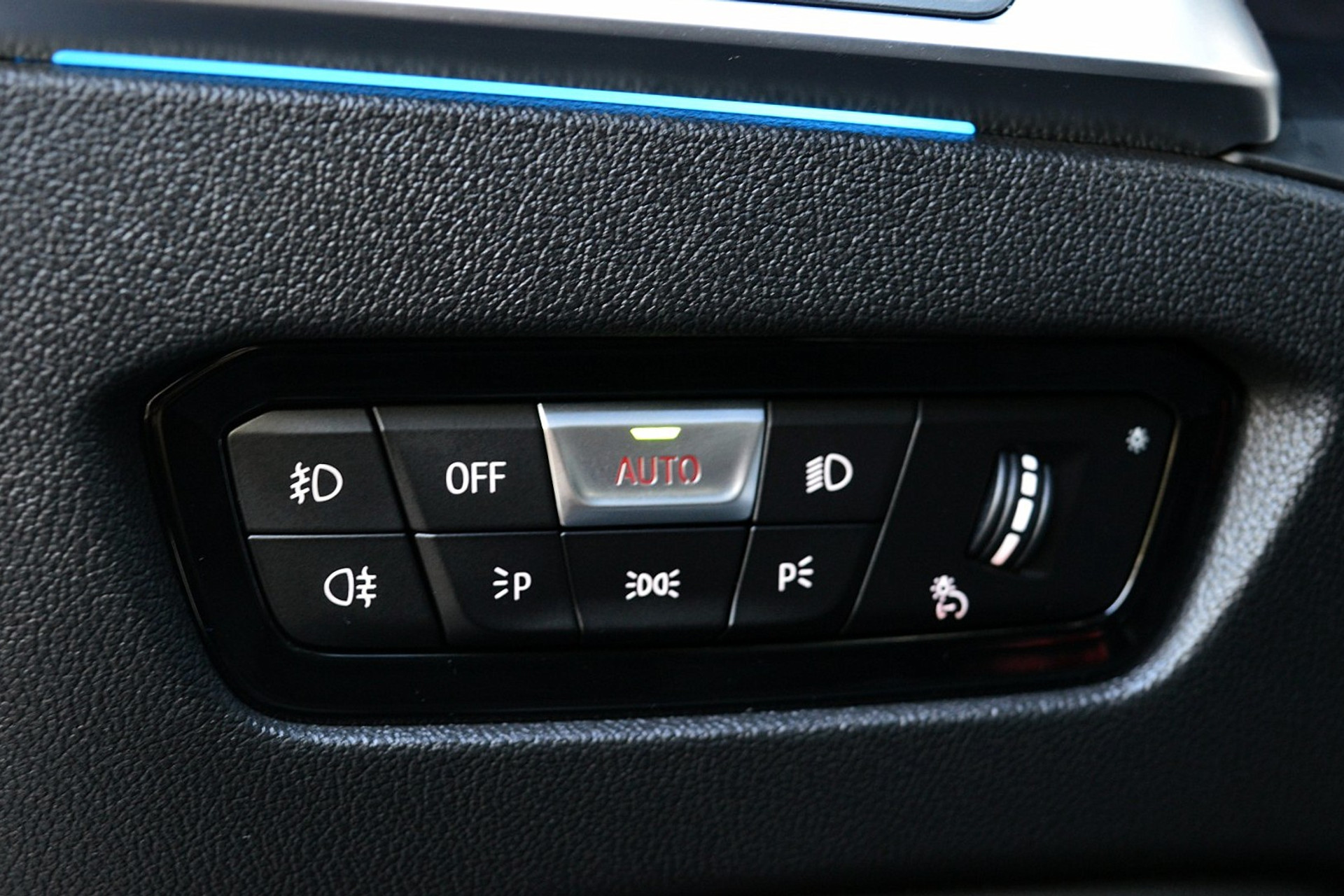 BMW 3 Serie Touring 330e xDrive M-Sport 46628654-42.jpg | ABC Auto's