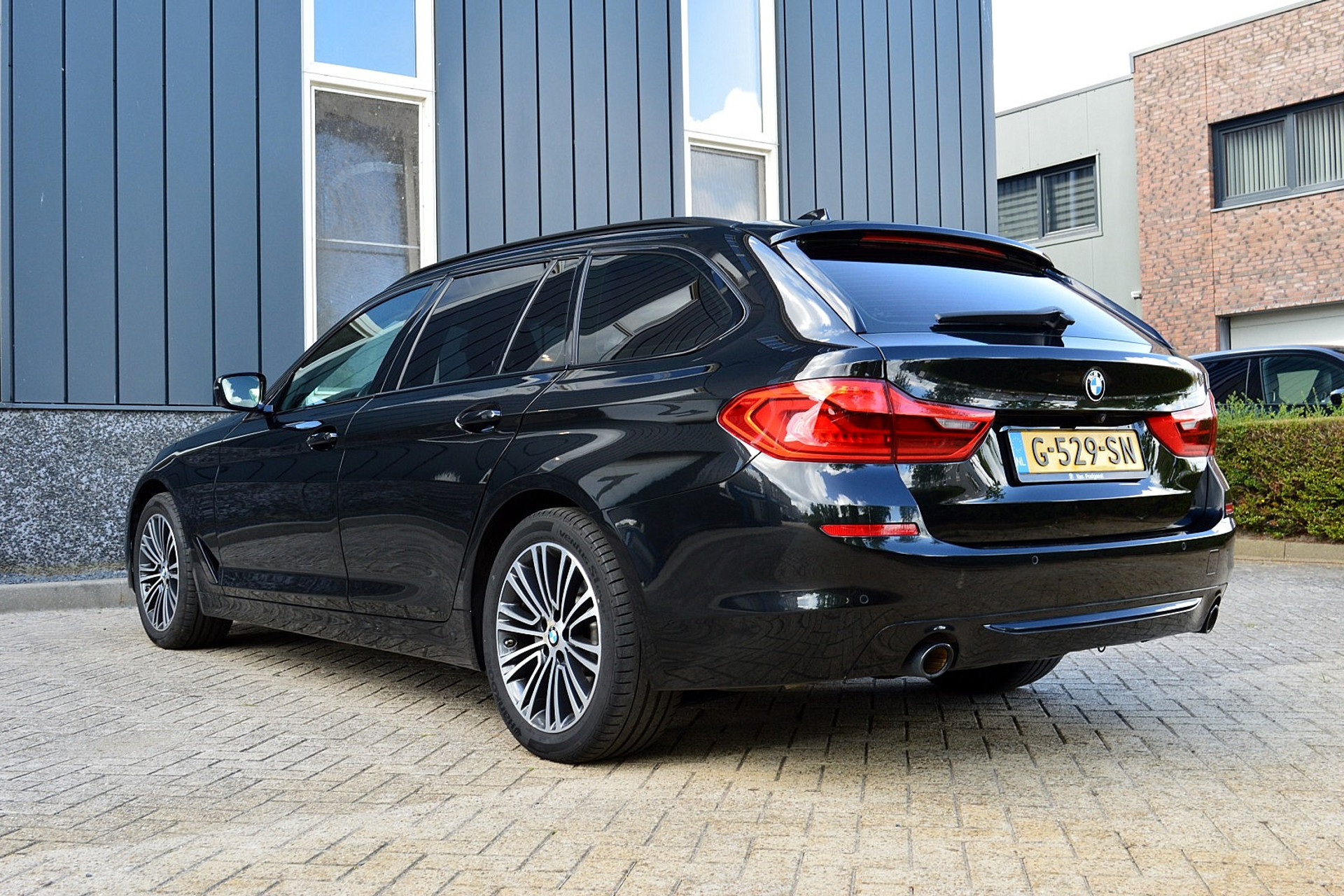 BMW 5 Serie Touring 520i Sport-Line 46686975-2.jpg | ABC Auto's