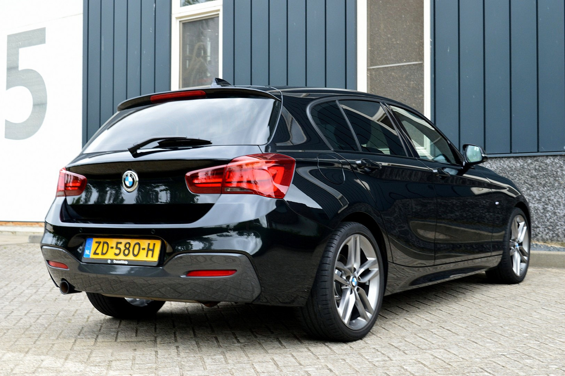 BMW 1-serie 118i Edition M Sport Shadow High Executive 46806701-4.jpg | ABC Auto's