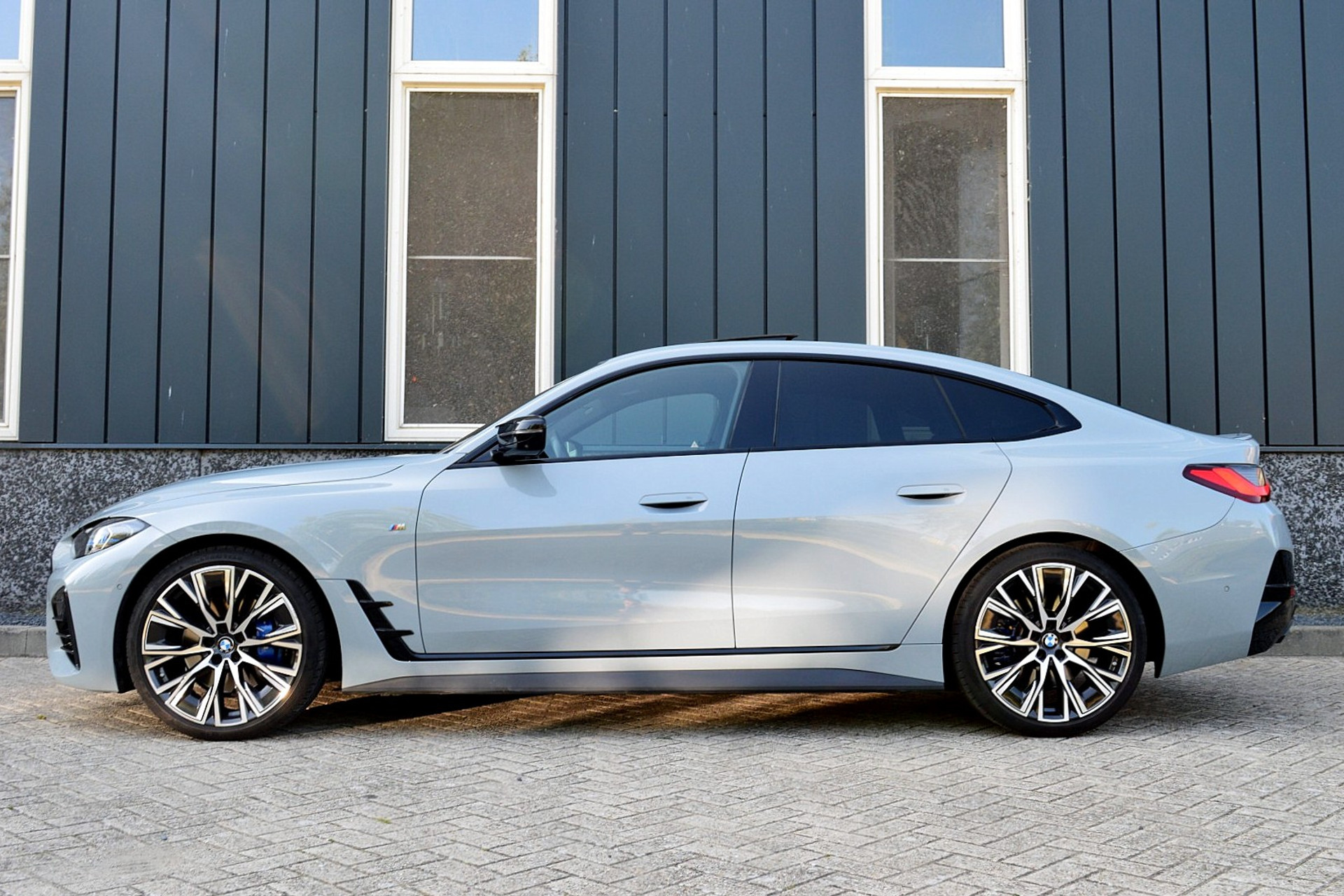 BMW 4 Serie Gran Coupé M440i xDrive Business Edition Plus 46941007-1.jpg | ABC Auto's