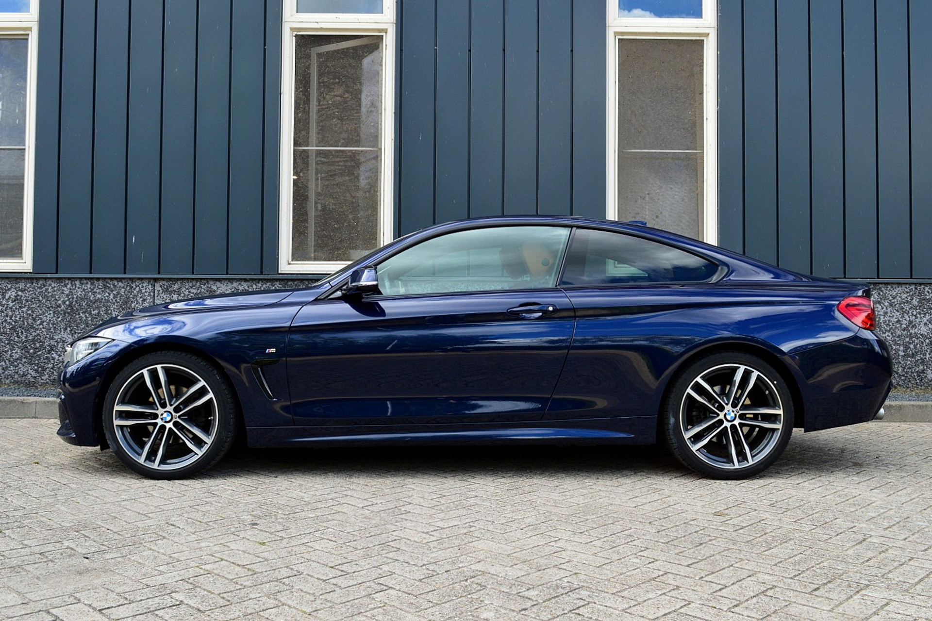 BMW 4 Serie Coupé 420i M-Sport High Executive 47164845-1.jpg | ABC Auto's