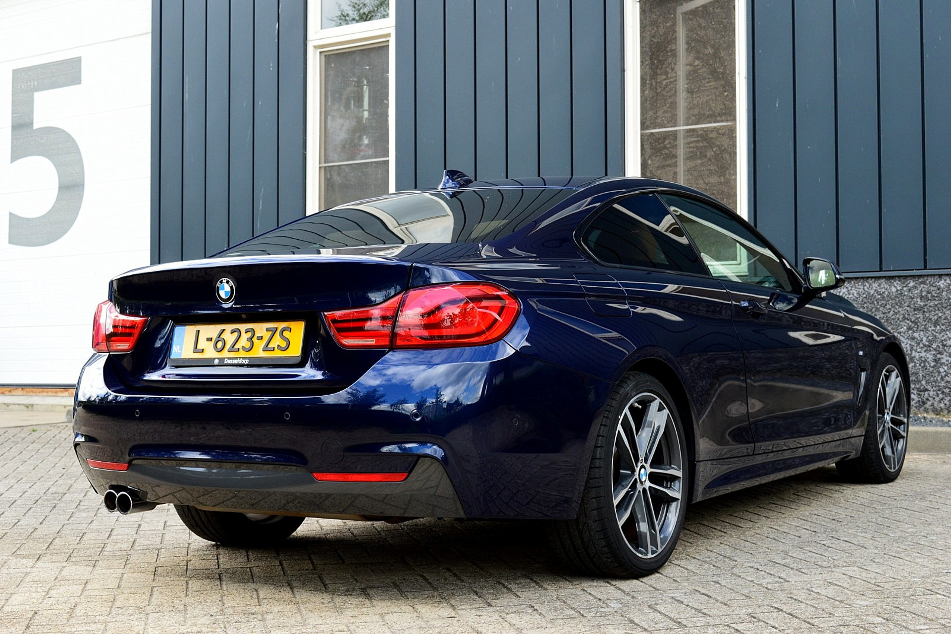 BMW 4 Serie Coupé 420i M-Sport High Executive 47164845-5.jpg | ABC Auto's