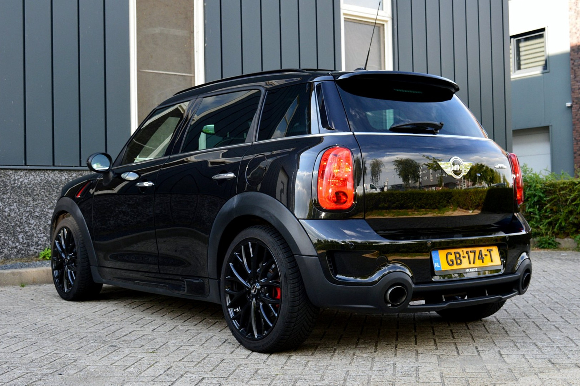 MINI Countryman 1.6 John Cooper Works ALL4 Chili 47197088-2.jpg | ABC Auto's