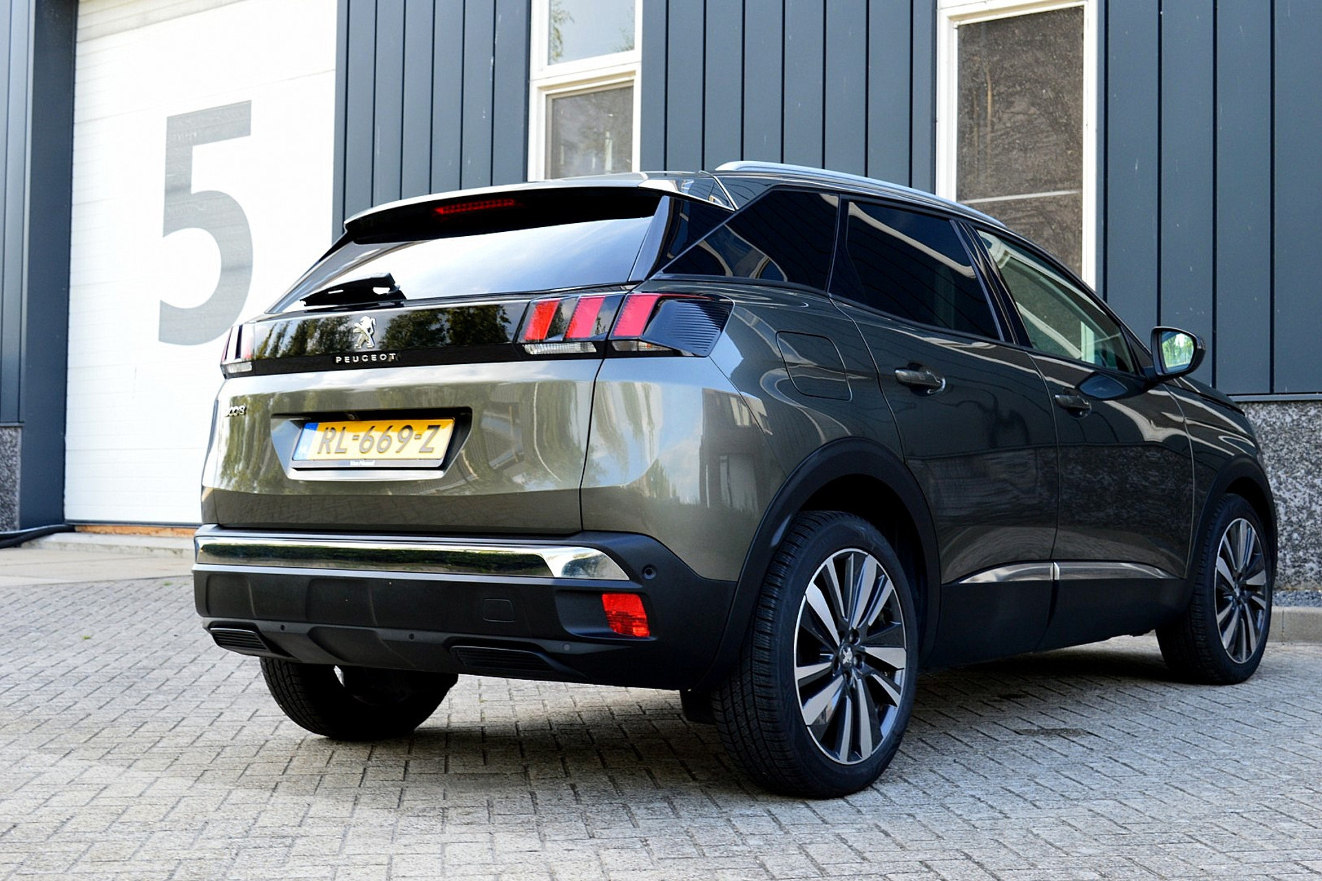 Peugeot 3008 1.2 PureTech Blue Lease Premium 47197247-4.jpg | ABC Auto's