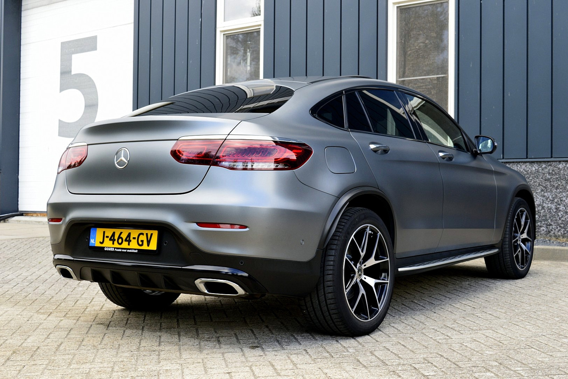 Mercedes-Benz GLC Coupé 200 AMG-Line Premium Plus 47529276-4.jpg | ABC Auto's