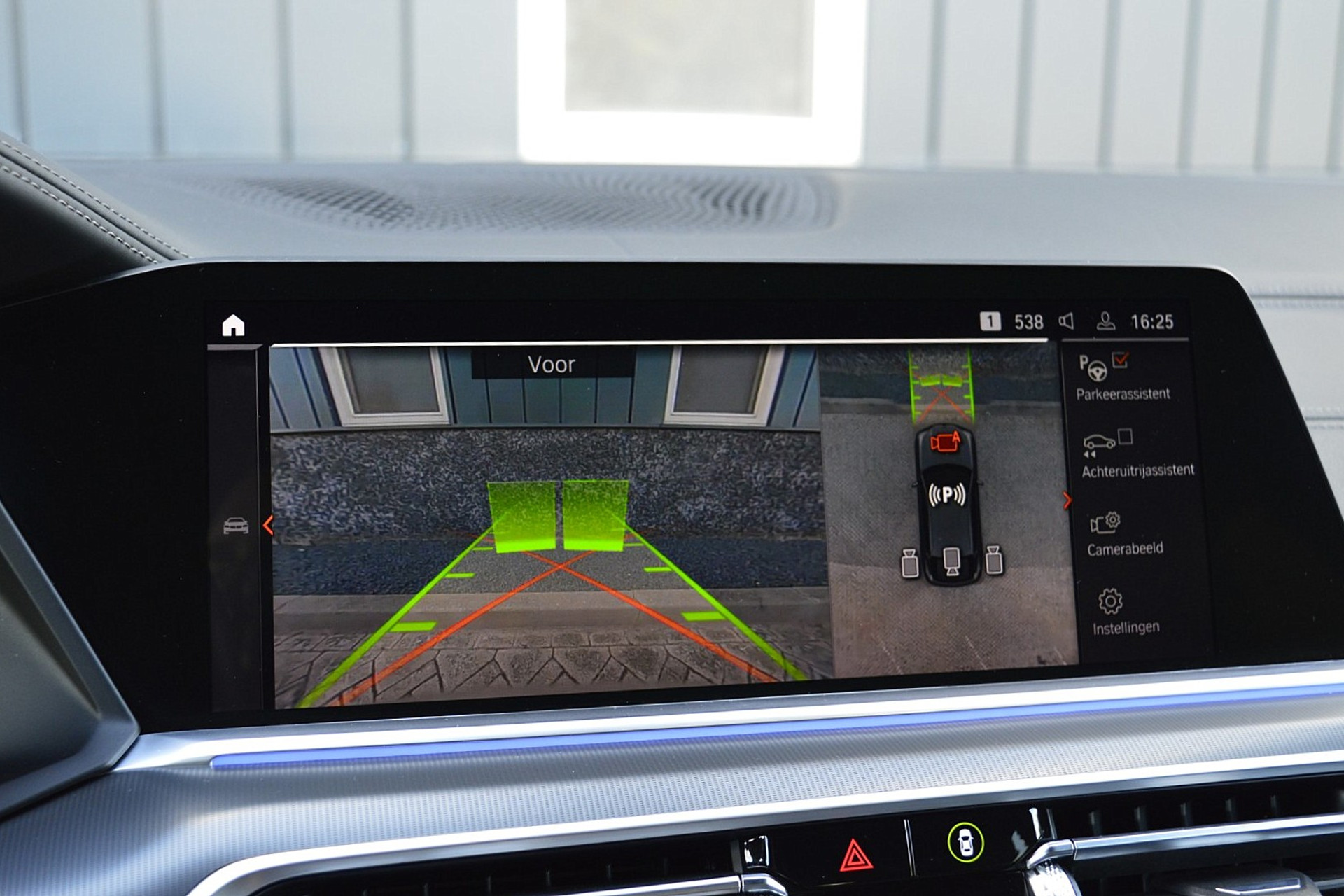 BMW X6 xDrive40i High Executive 47857201-23.jpg | ABC Auto's