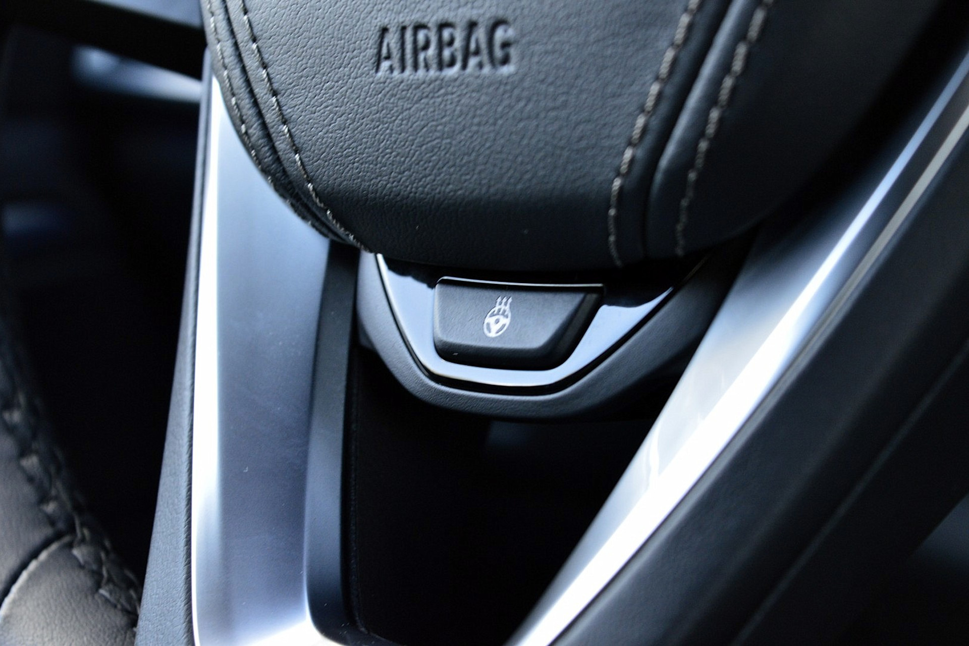 BMW X6 xDrive40i High Executive 47857201-45.jpg | ABC Auto's