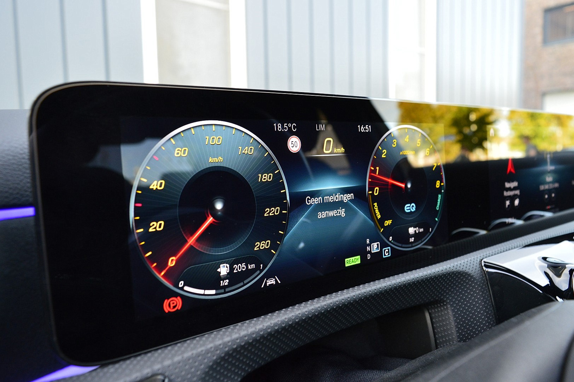 Mercedes-Benz A-Klasse 250 e Business Solution AMG Limited 47872361-16.jpg | ABC Auto's