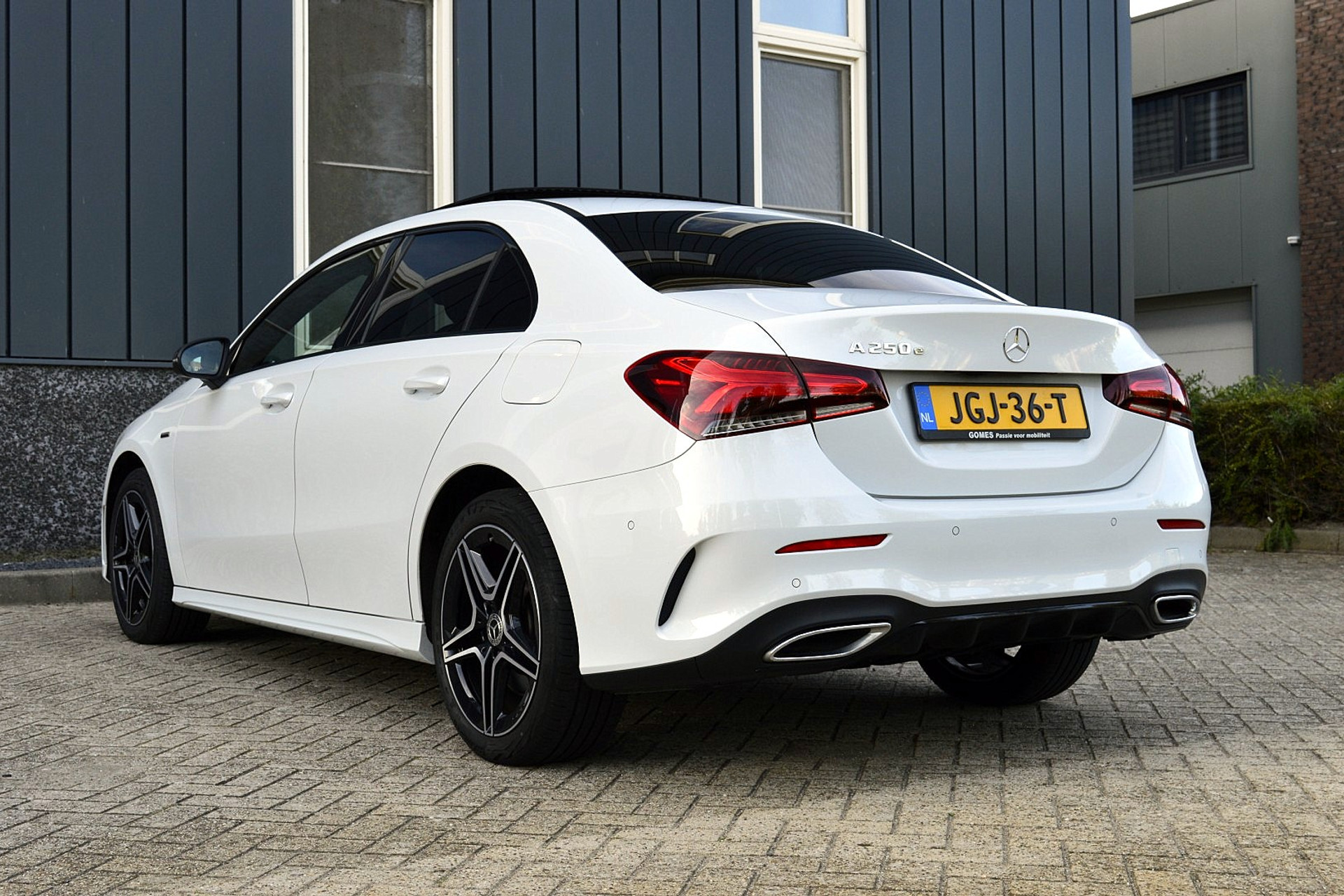 Mercedes-Benz A-Klasse 250 e Business Solution AMG Limited 47872361-2.jpg | ABC Auto's