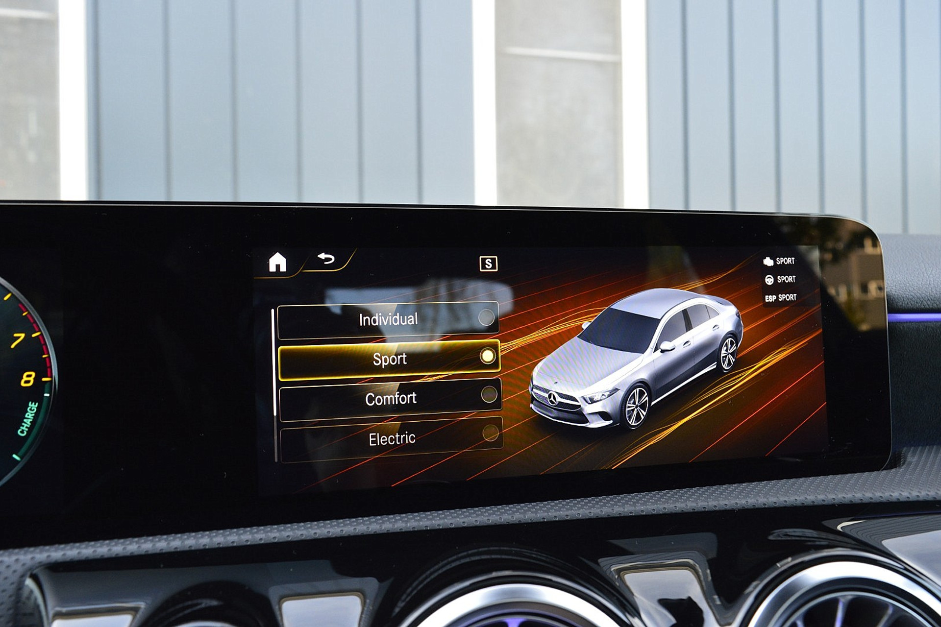 Mercedes-Benz A-Klasse 250 e Business Solution AMG Limited 47872361-25.jpg | ABC Auto's