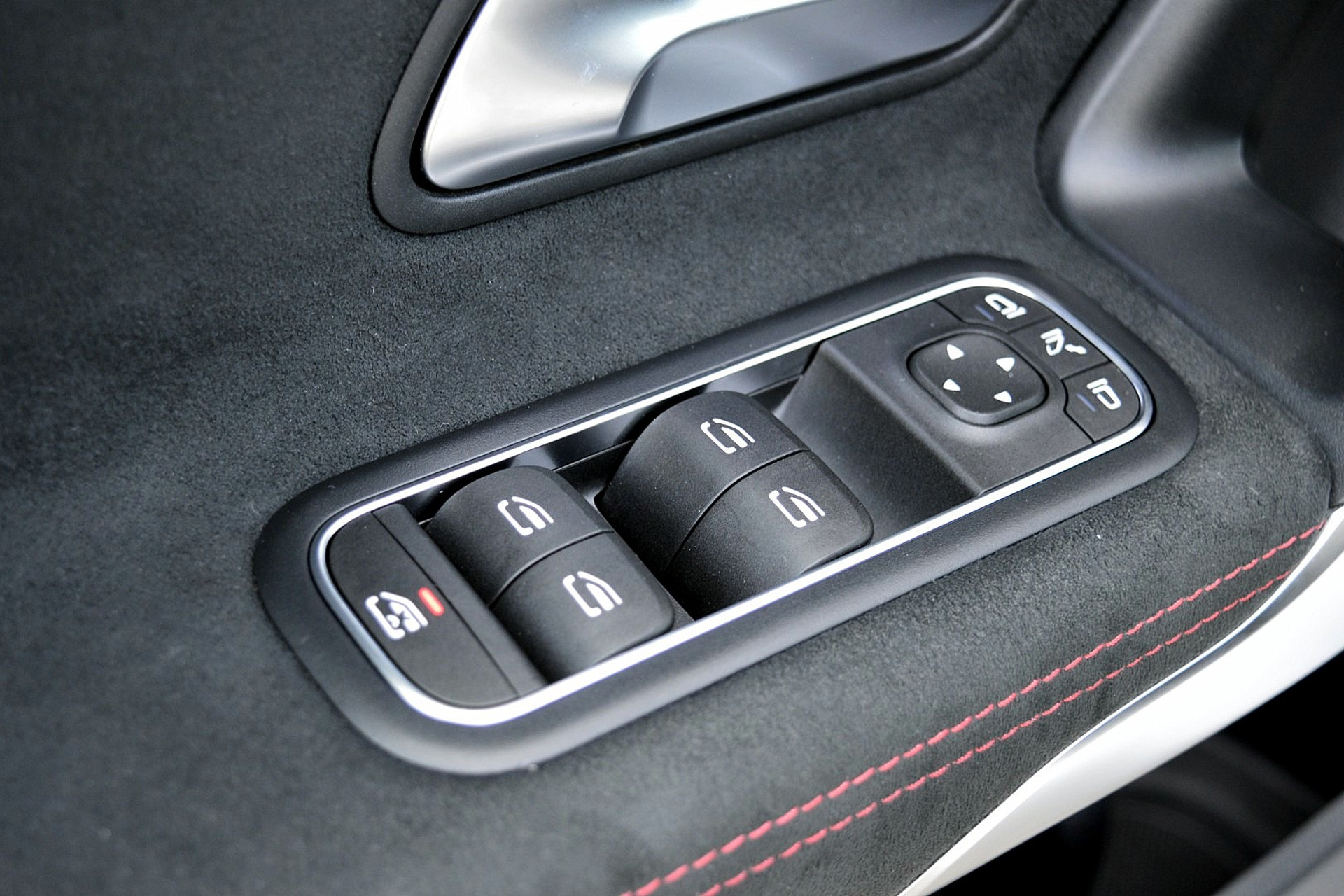 Mercedes-Benz A-Klasse 250 e Business Solution AMG Limited 47872361-31.jpg | ABC Auto's