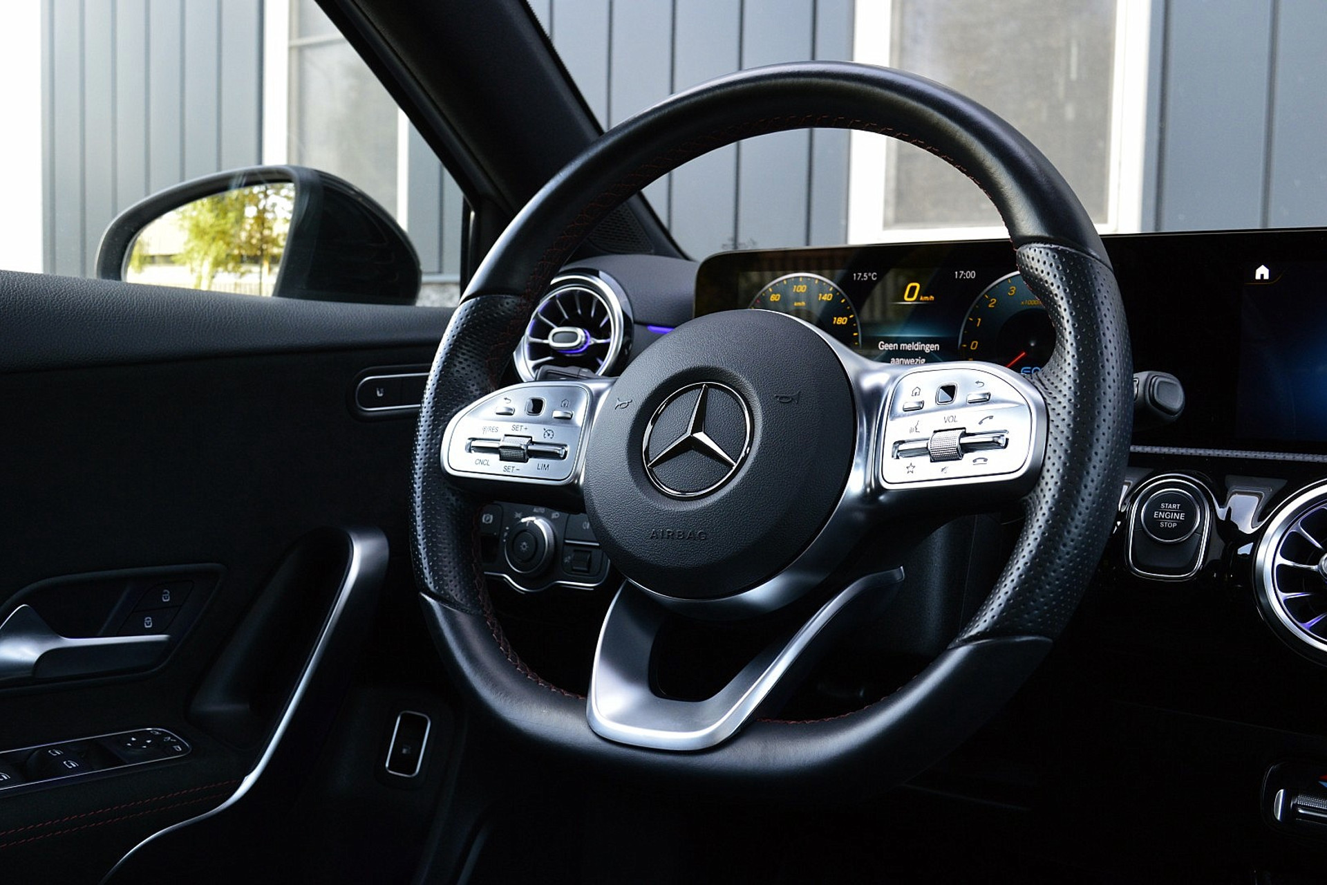 Mercedes-Benz A-Klasse 250 e Business Solution AMG Limited 47872361-38.jpg | ABC Auto's