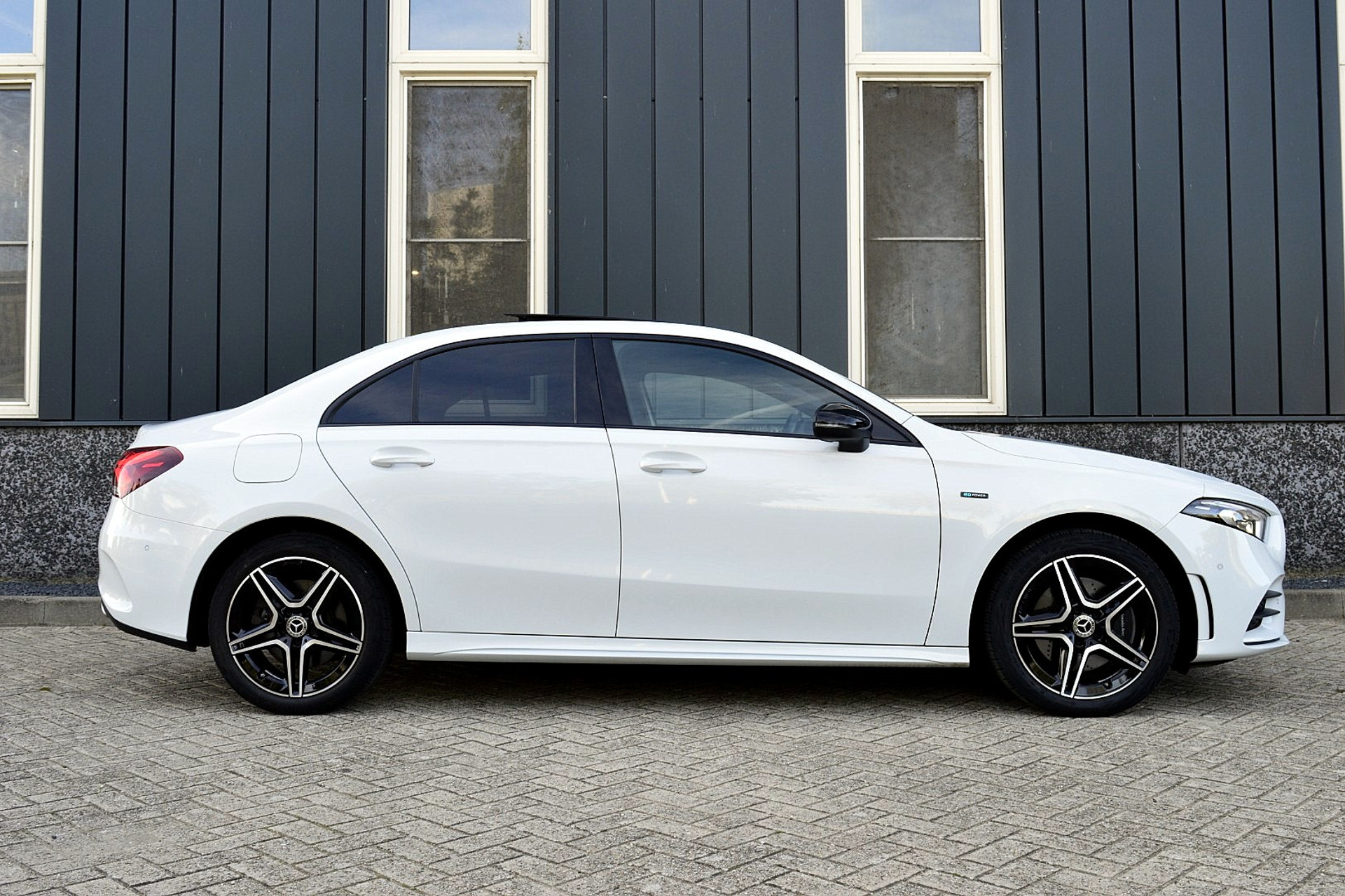 Mercedes-Benz A-Klasse 250 e Business Solution AMG Limited 47872361-5.jpg | ABC Auto's