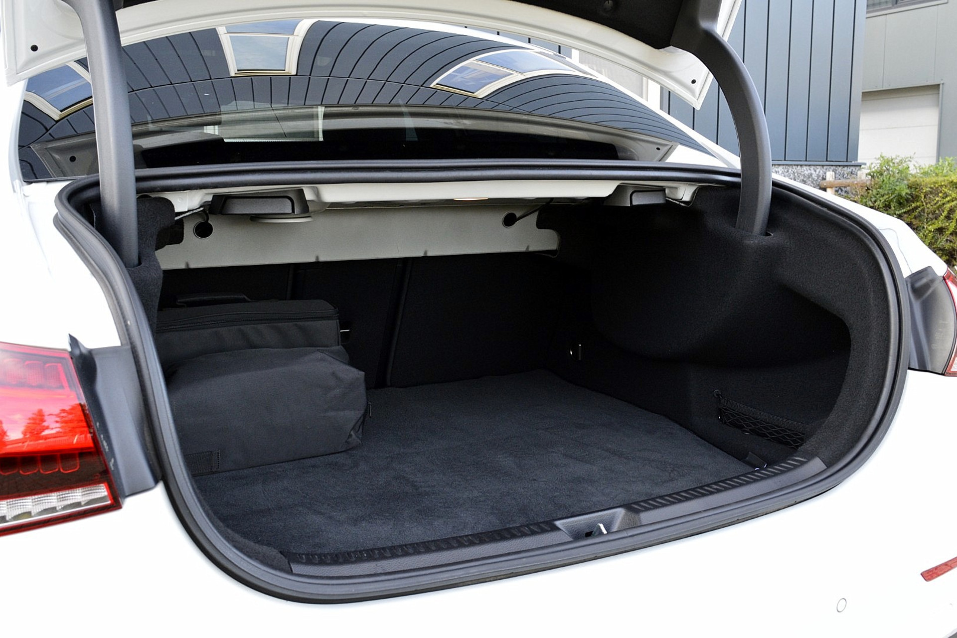 Mercedes-Benz A-Klasse 250 e Business Solution AMG Limited 47872361-8.jpg | ABC Auto's