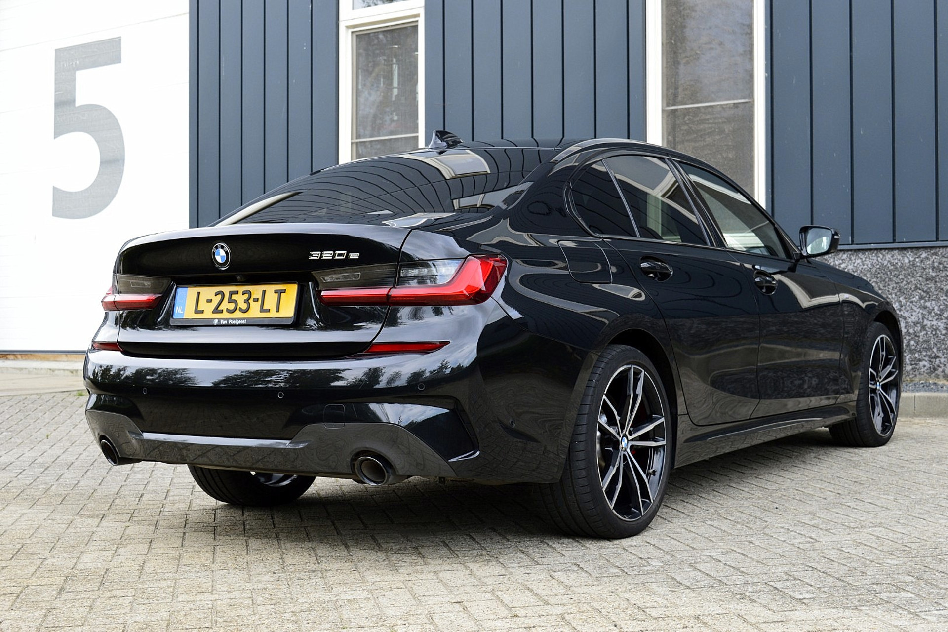 BMW 3-serie 320e M-Sport 47925261-4.jpg | ABC Auto's