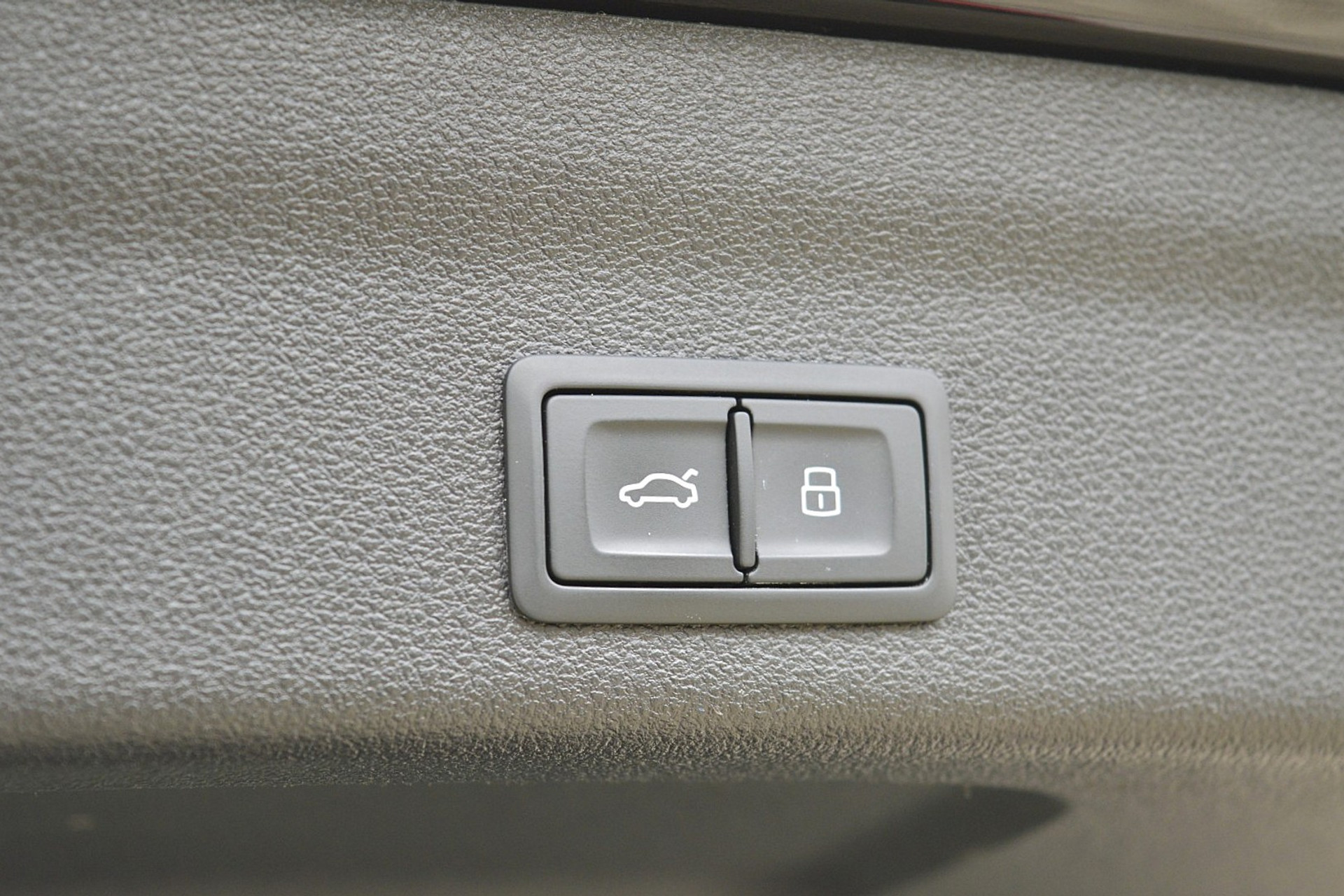 Audi A6 Avant 55 TFSI e quattro Competition 48540755-10.jpg | ABC Auto's