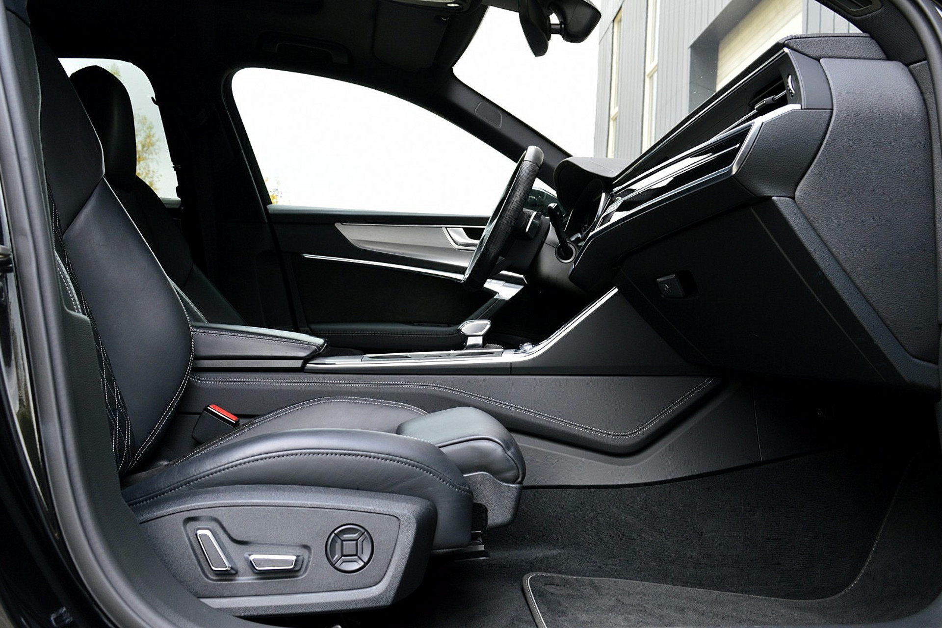 Audi A6 Avant 55 TFSI e quattro Competition 48540755-18.jpg | ABC Auto's