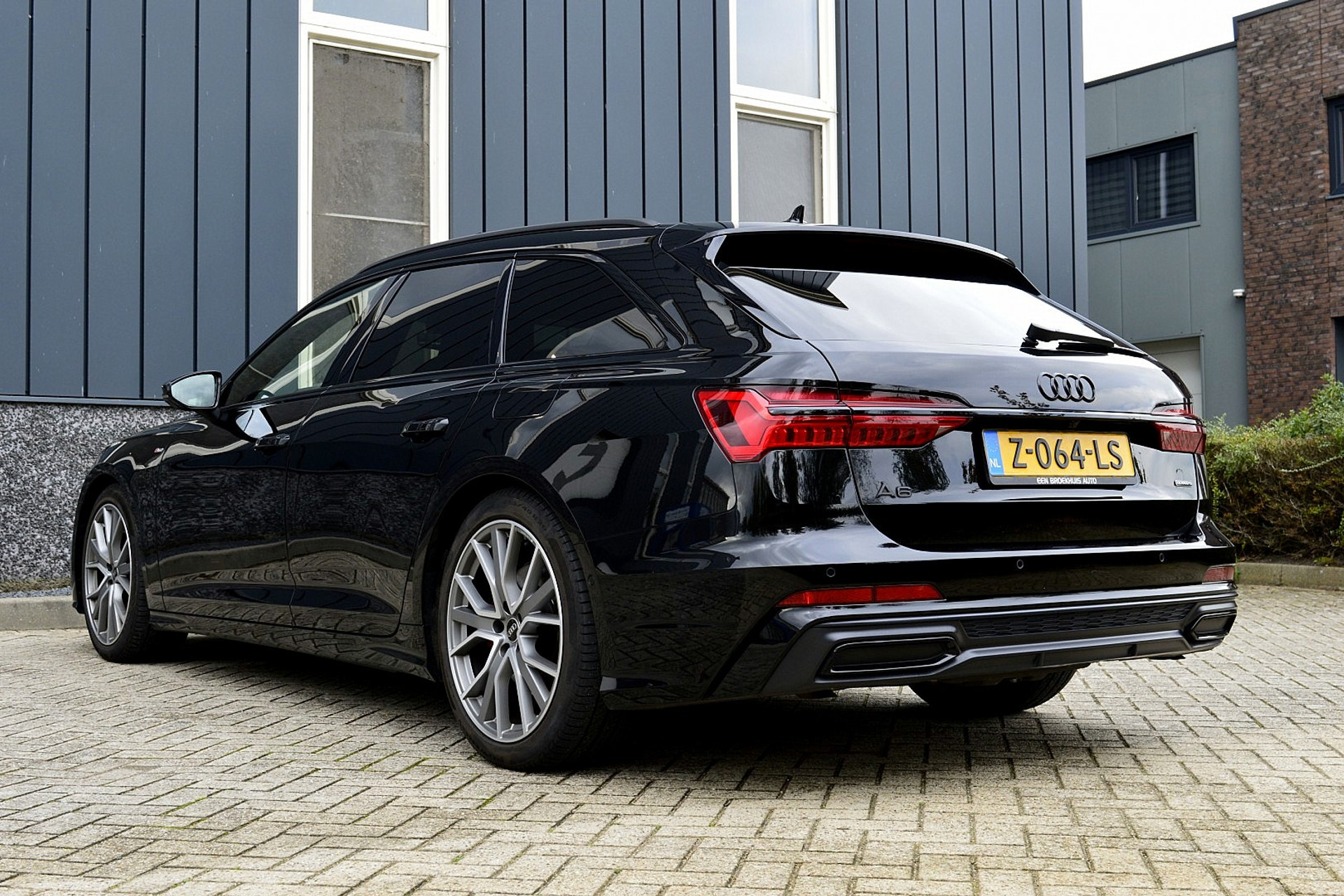 Audi A6 Avant 55 TFSI e quattro Competition 48540755-2.jpg | ABC Auto's