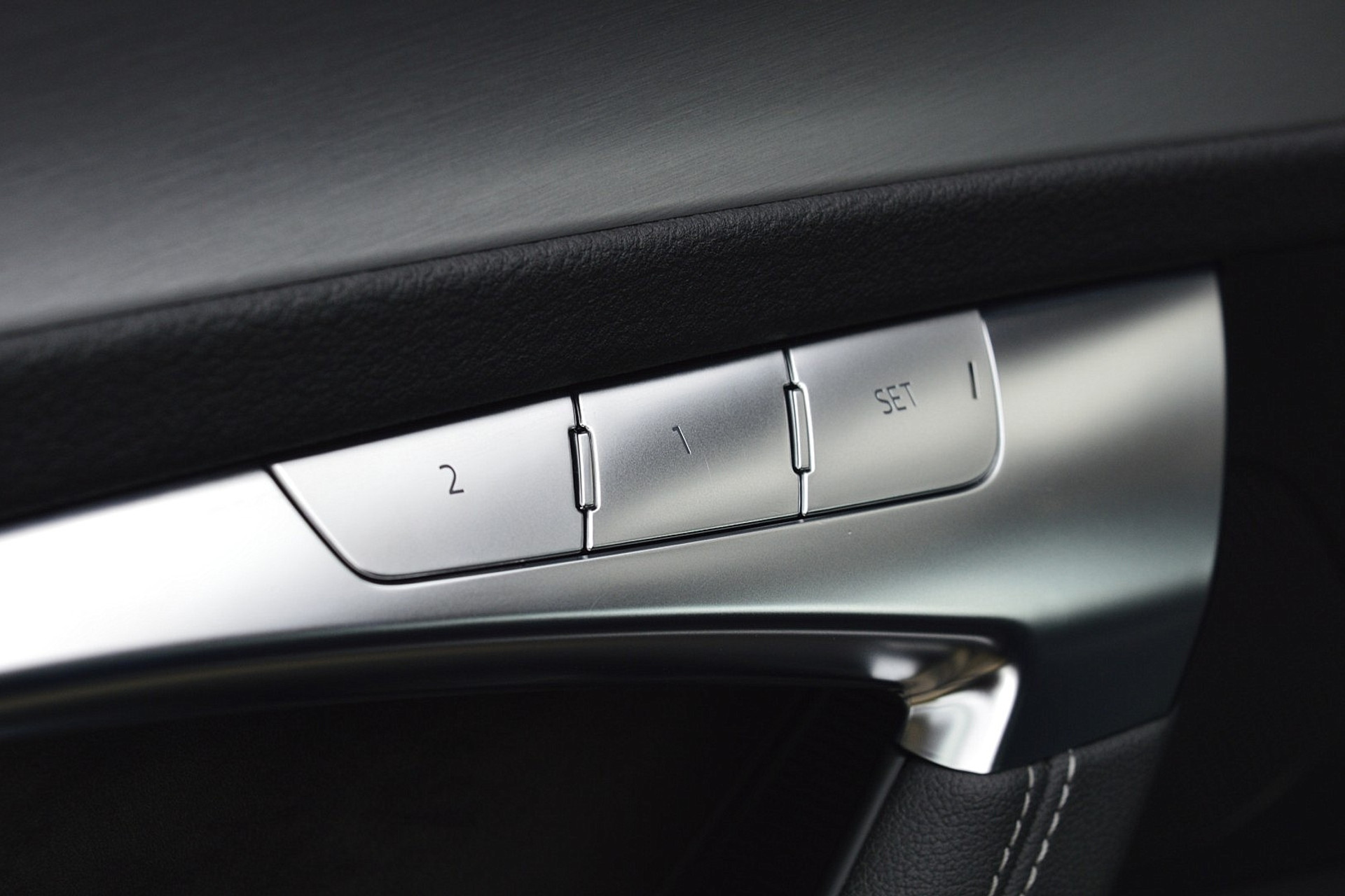 Audi A6 Avant 55 TFSI e quattro Competition 48540755-34.jpg | ABC Auto's