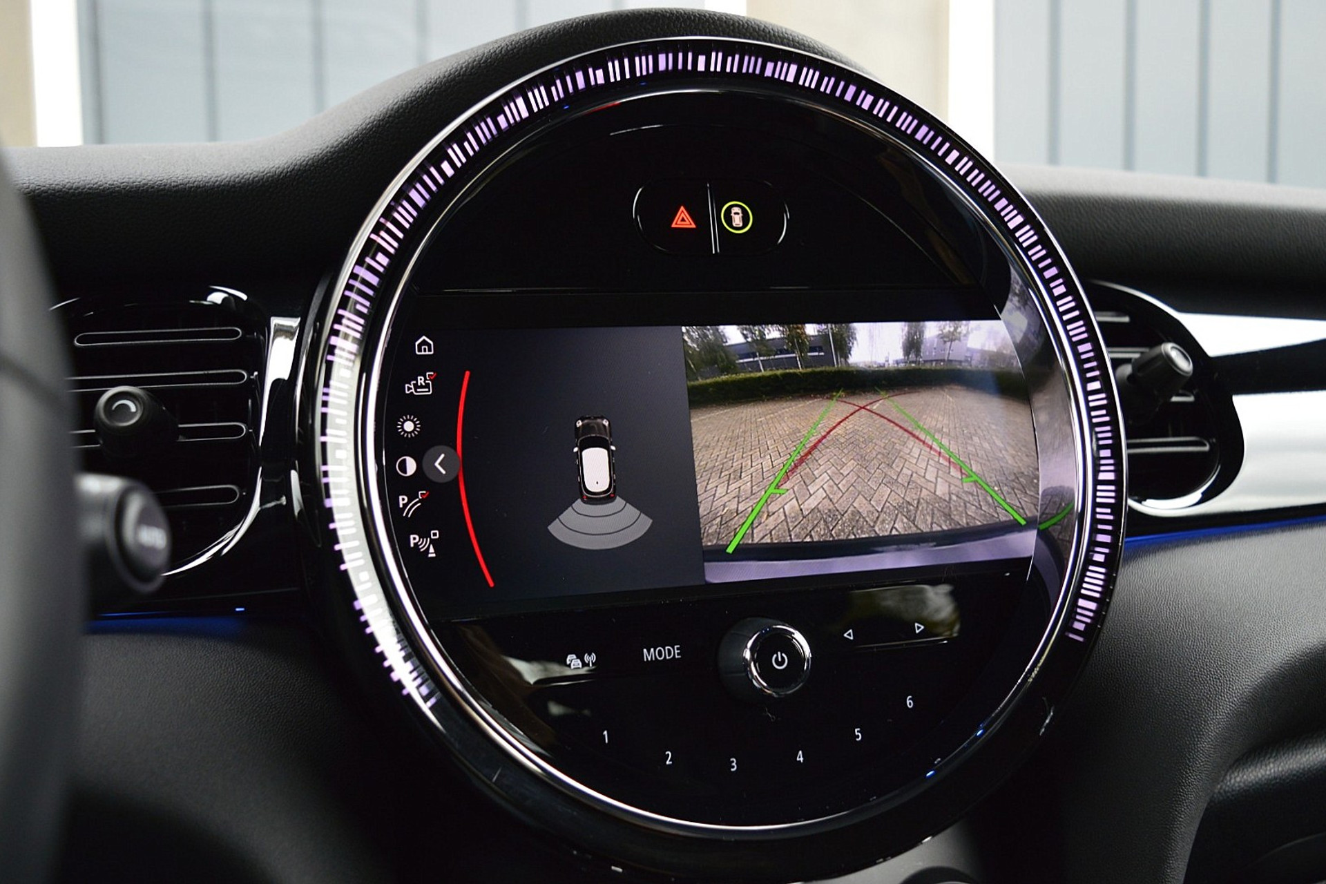 MINI Mini 1.5 Cooper Camden Go Edition 48555464-18.jpg | ABC Auto's