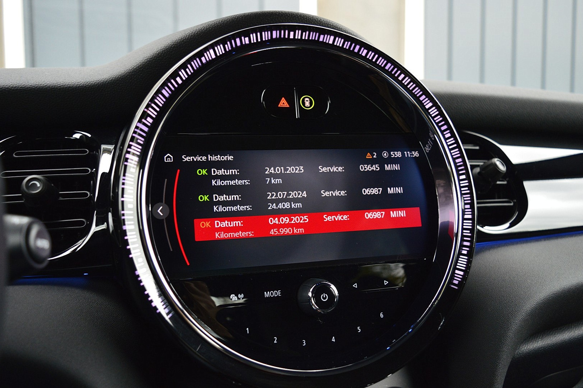 MINI Mini 1.5 Cooper Camden Go Edition 48555464-21.jpg | ABC Auto's