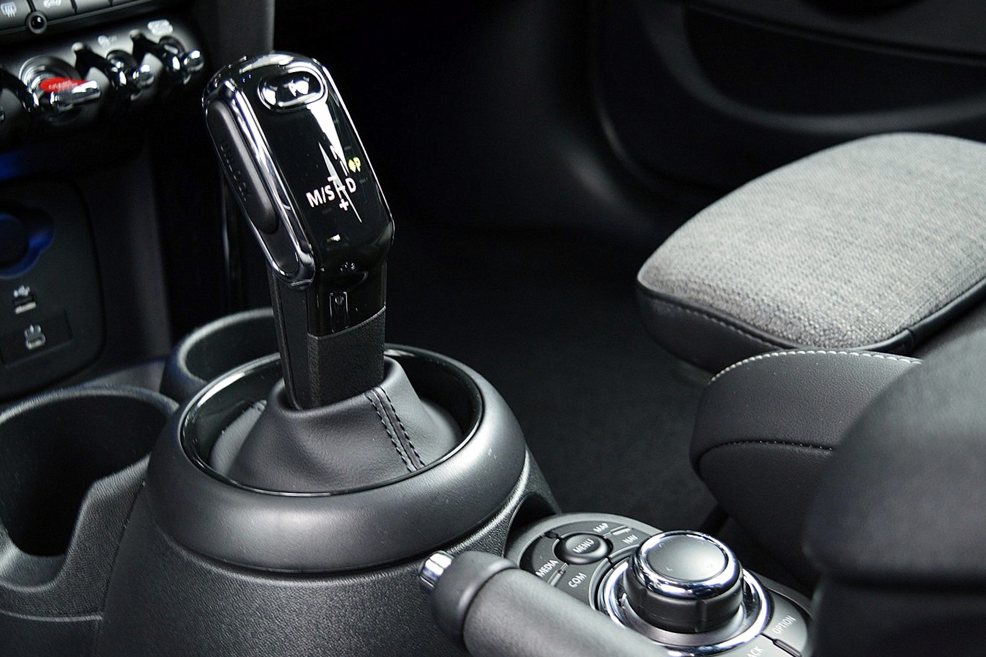 MINI Mini 1.5 Cooper Camden Go Edition 48555464-25.jpg | ABC Auto's