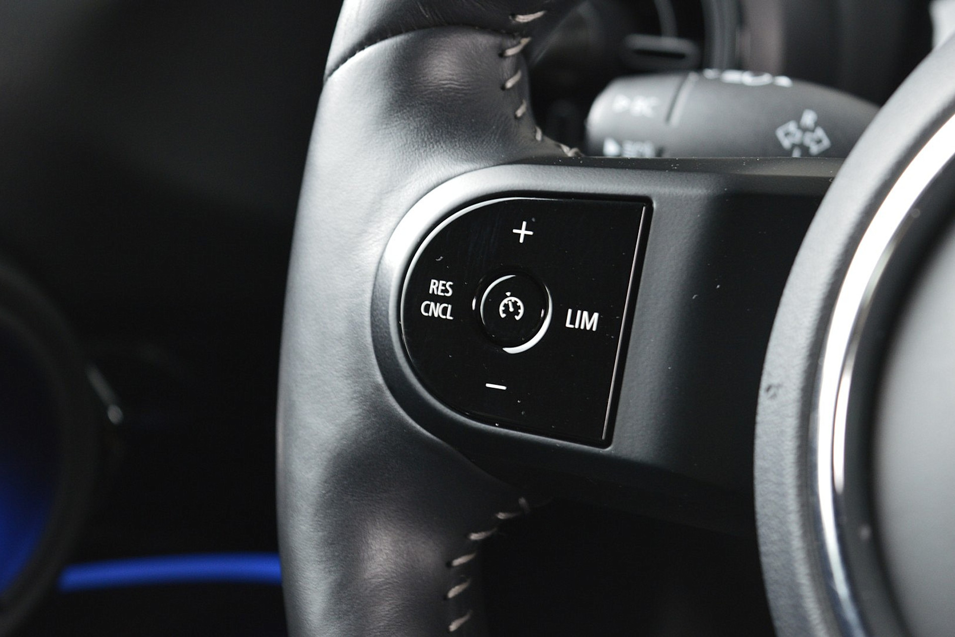 MINI Mini 1.5 Cooper Camden Go Edition 48555464-32.jpg | ABC Auto's