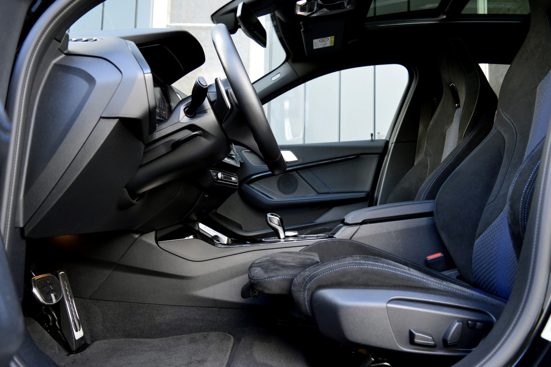 BMW 1-serie 120i M-Performance 48656798-14.jpg | ABC Auto's