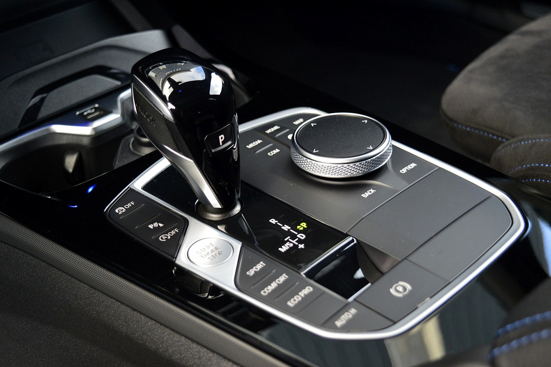 BMW 1-serie 120i M-Performance 48656798-30.jpg | ABC Auto's