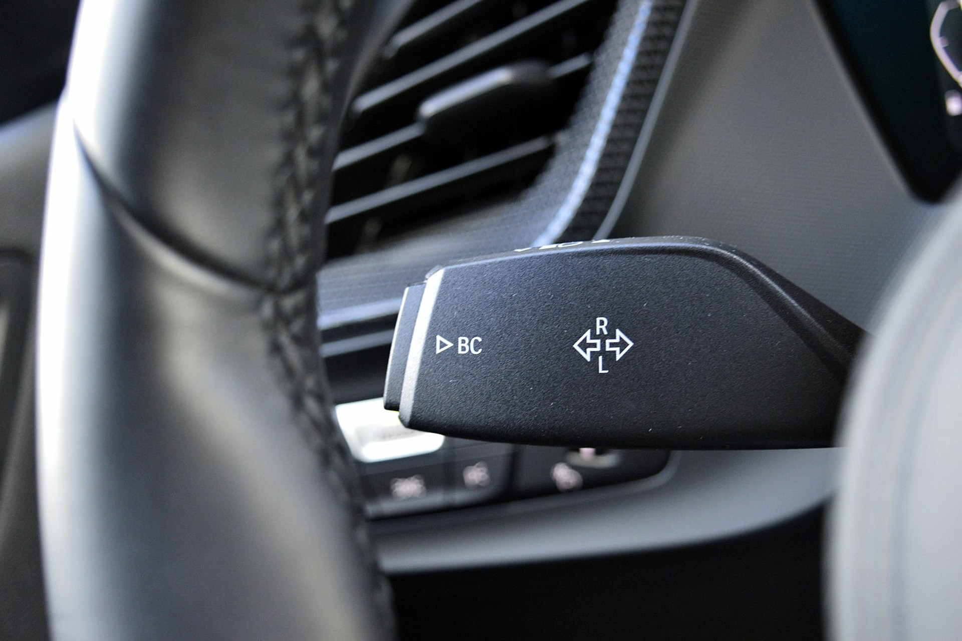 BMW 1-serie 120i M-Performance 48656798-36.jpg | ABC Auto's