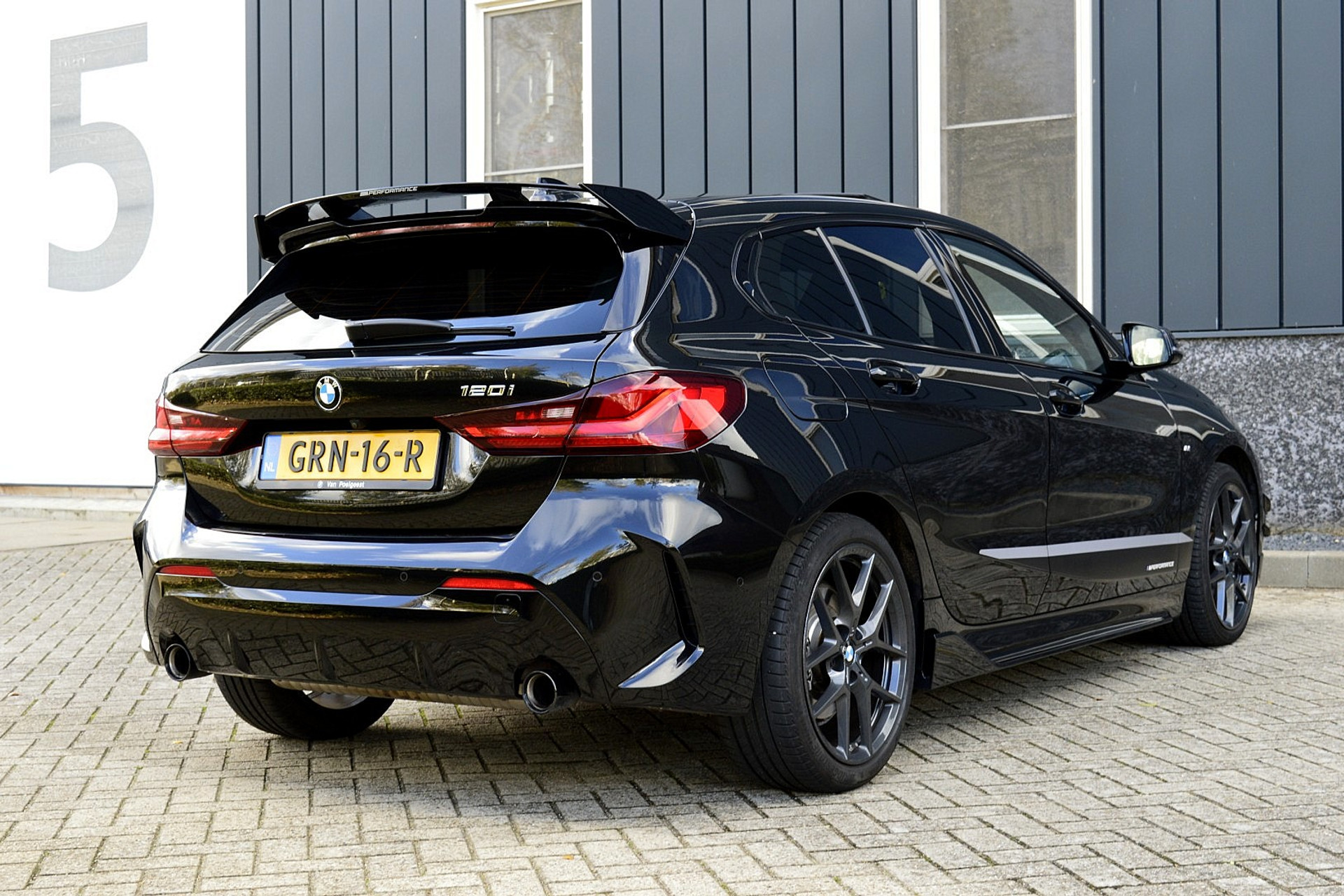 BMW 1-serie 120i M-Performance 48656798-4.jpg | ABC Auto's